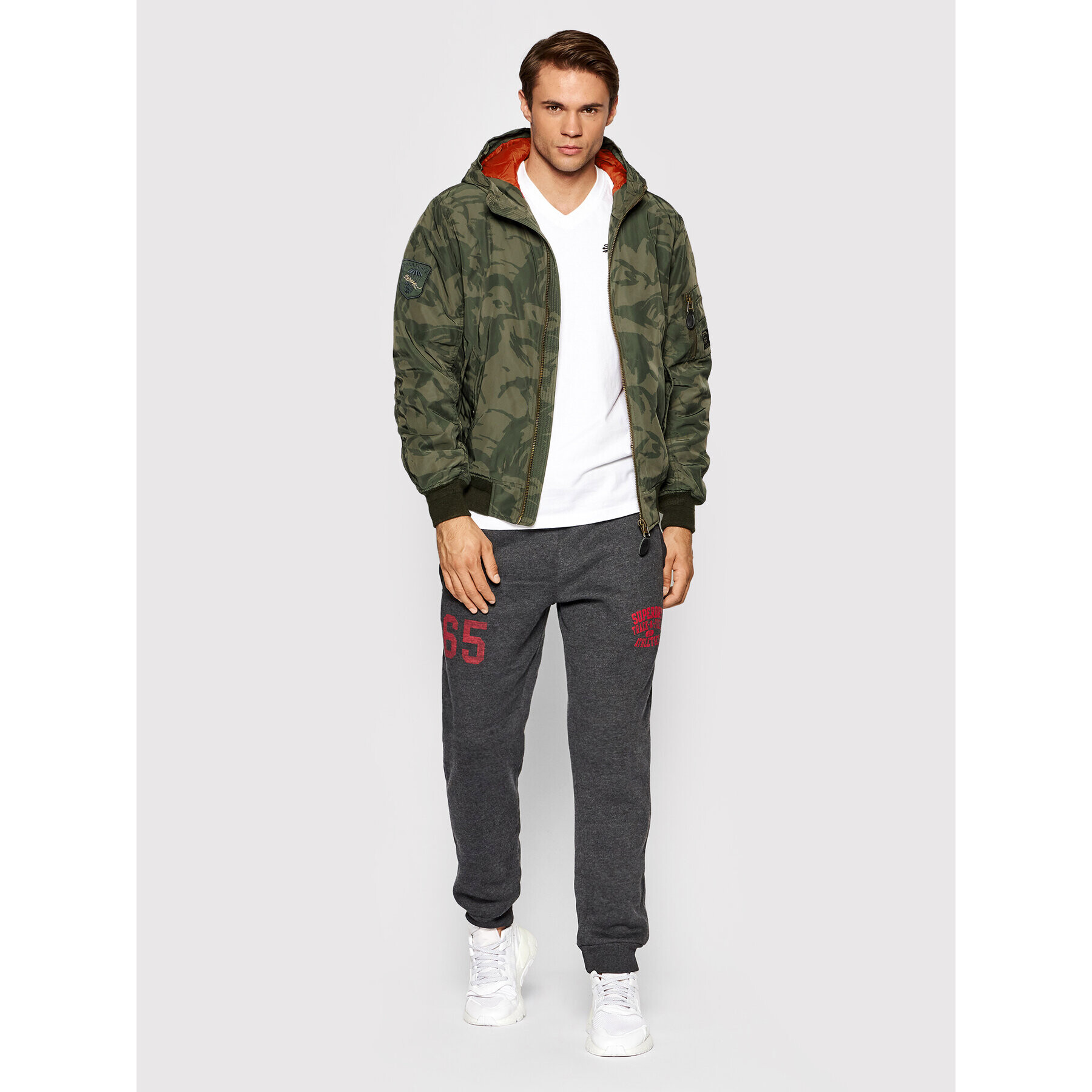 Superdry Зимно яке Bomber M5011126A Зелен Regular Fit - Pepit.bg