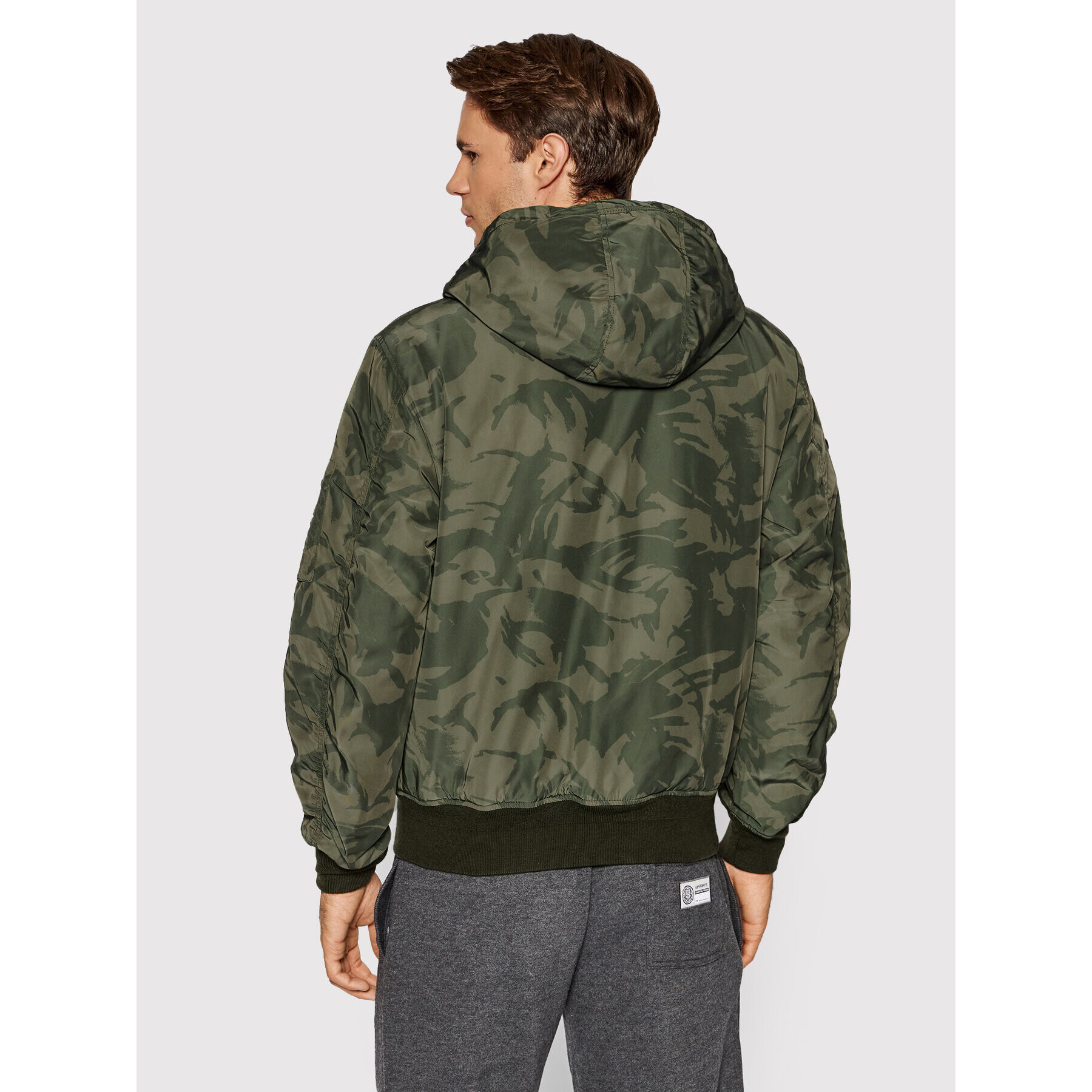 Superdry Зимно яке Bomber M5011126A Зелен Regular Fit - Pepit.bg