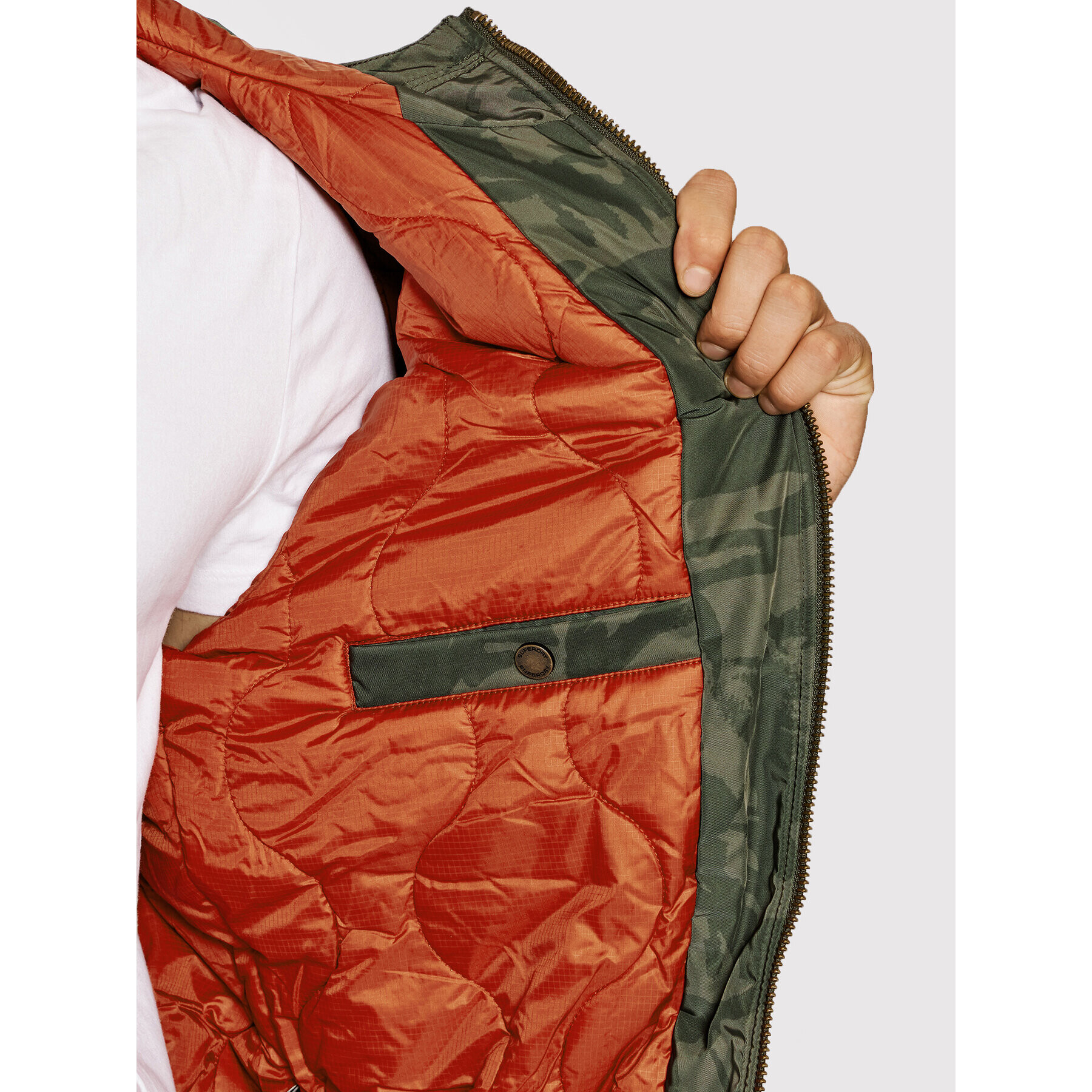 Superdry Зимно яке Bomber M5011126A Зелен Regular Fit - Pepit.bg