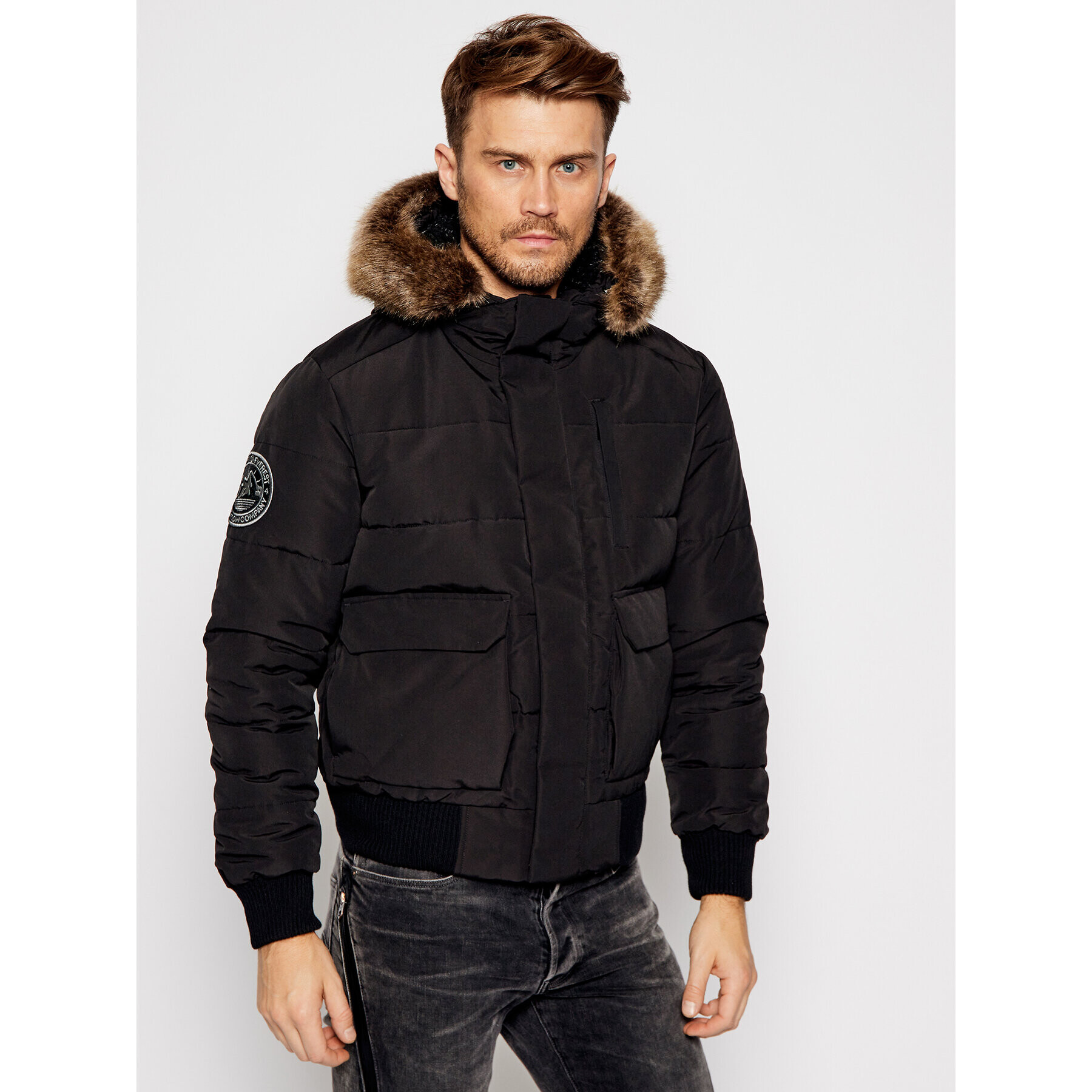 Superdry Зимно яке Everest Quilted M5010405A Черен Regular Fit - Pepit.bg