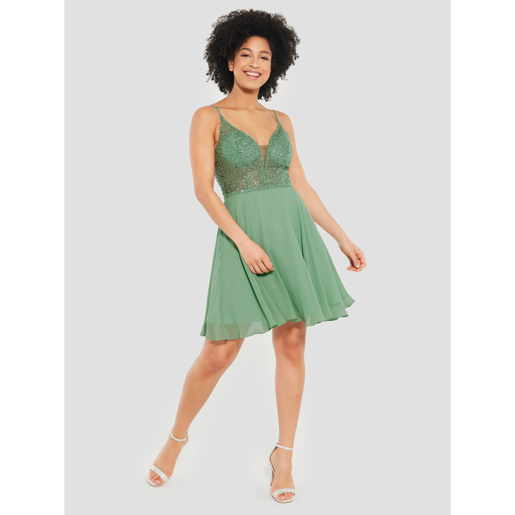 Swing Коктейлна рокля 5AE19300 Зелен Slim Fit - Pepit.bg