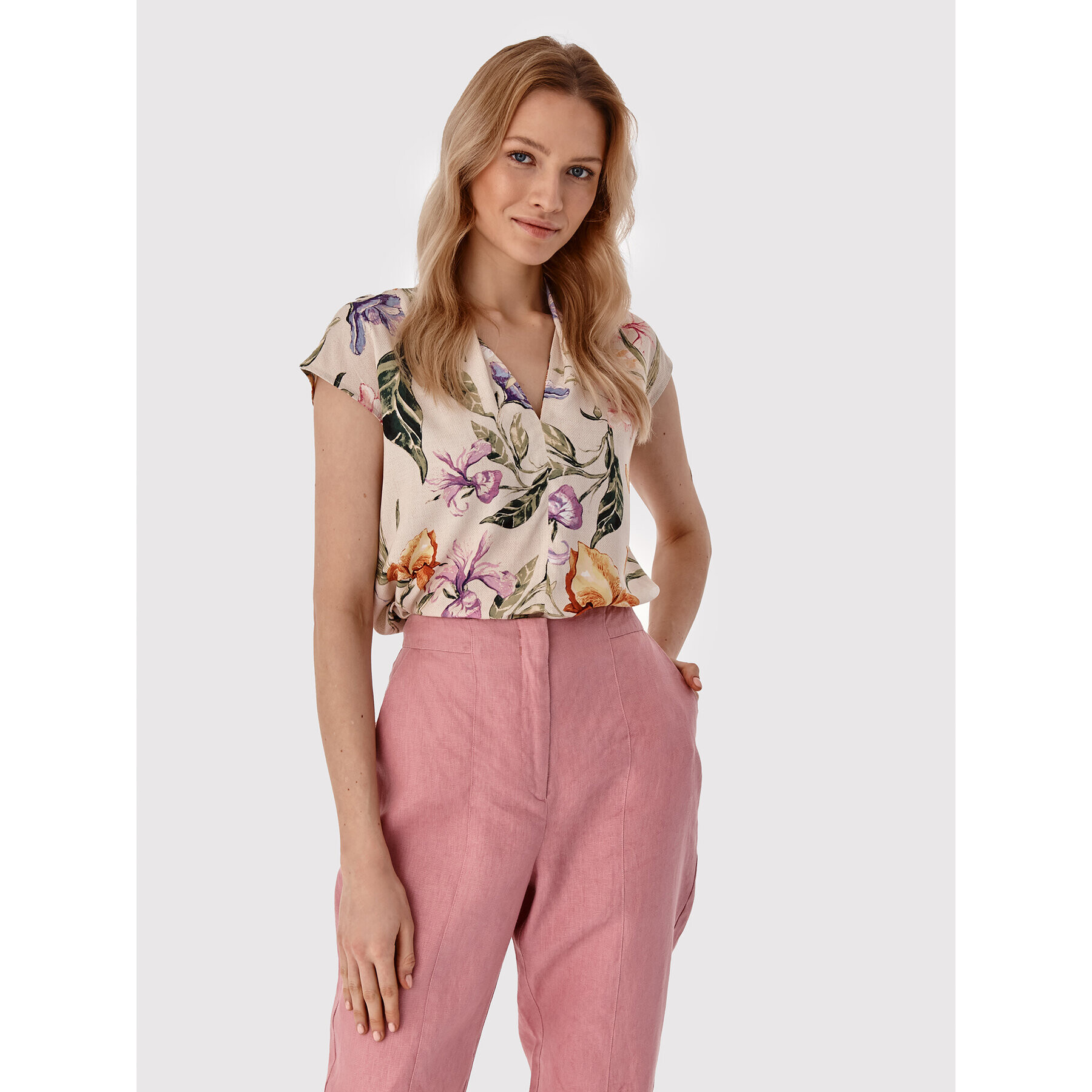 Tatuum Блуза Pabla 1 T2208.069B Бежов Regular Fit - Pepit.bg