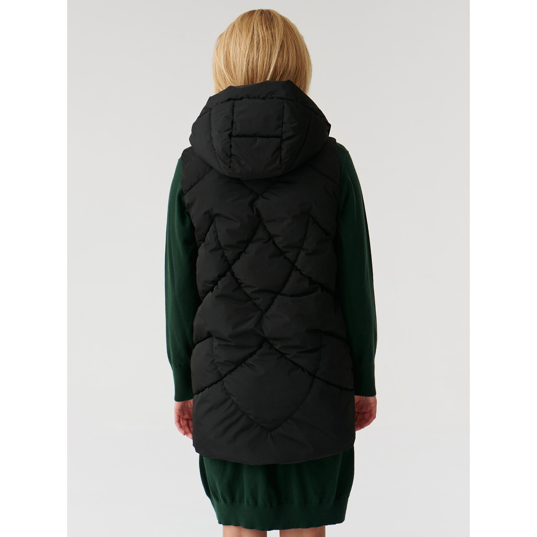 Tatuum Елек Marianela T2318.031 Черен Oversize - Pepit.bg