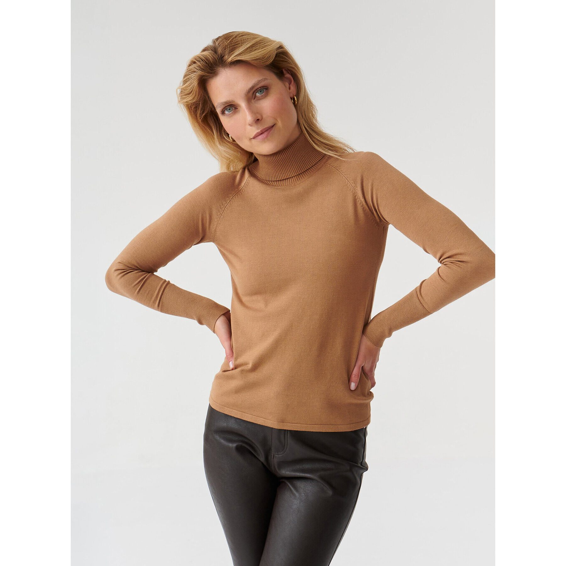 Tatuum Поло Nekoki T2318.090 Кафяв Slim Fit - Pepit.bg