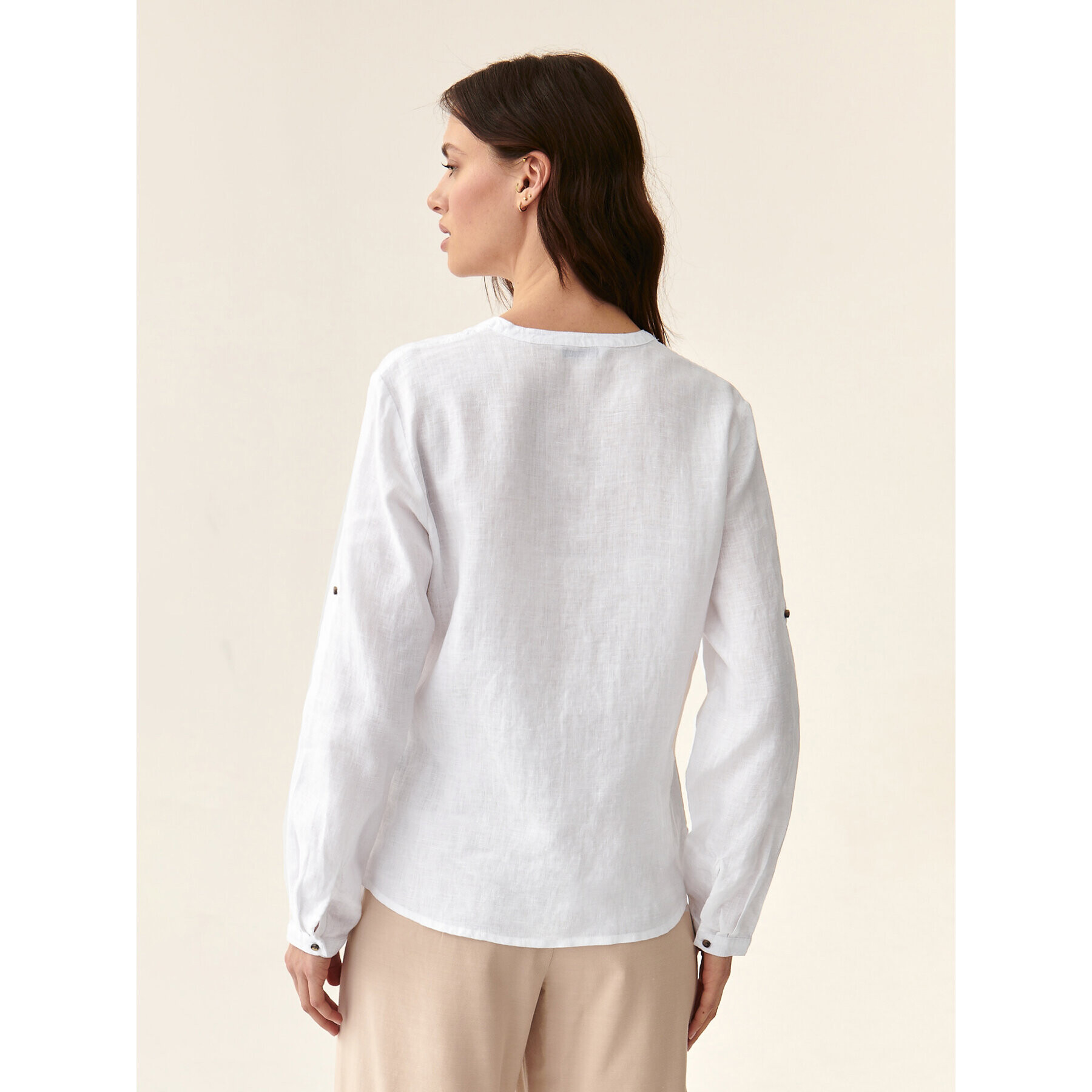 Tatuum Риза Justyna T2308.080 Бял Classic Fit - Pepit.bg