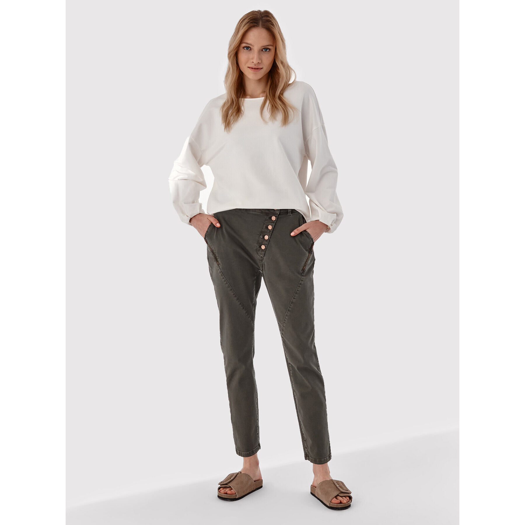 Tatuum Суитшърт Submisa T2207.046 Бял Relaxed Fit - Pepit.bg