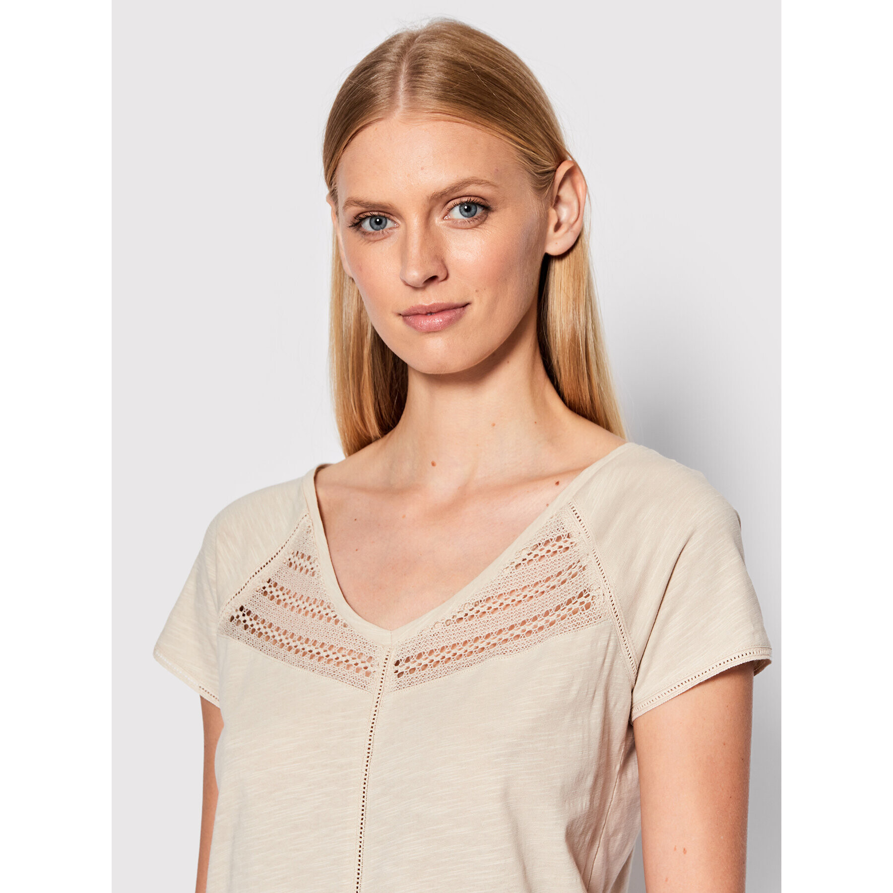 Tatuum Тишърт Agda T2209.065 Бежов Regular Fit - Pepit.bg