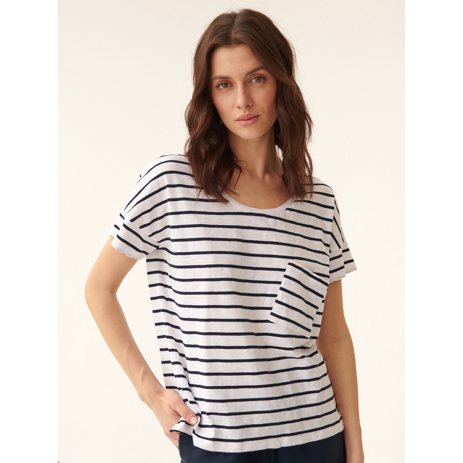 Tatuum Тишърт Lulia T2310.056 Бял Straight Fit - Pepit.bg