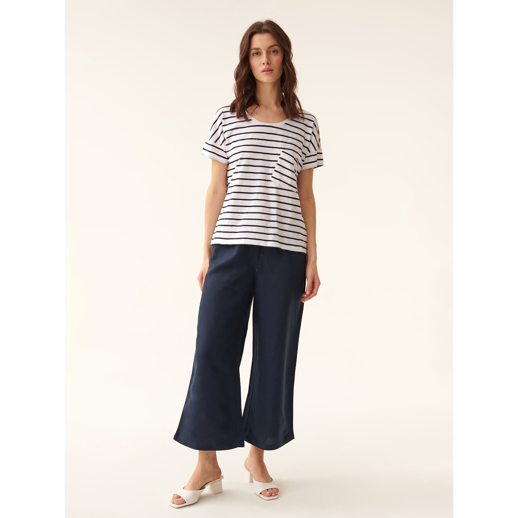 Tatuum Тишърт Lulia T2310.056 Бял Straight Fit - Pepit.bg