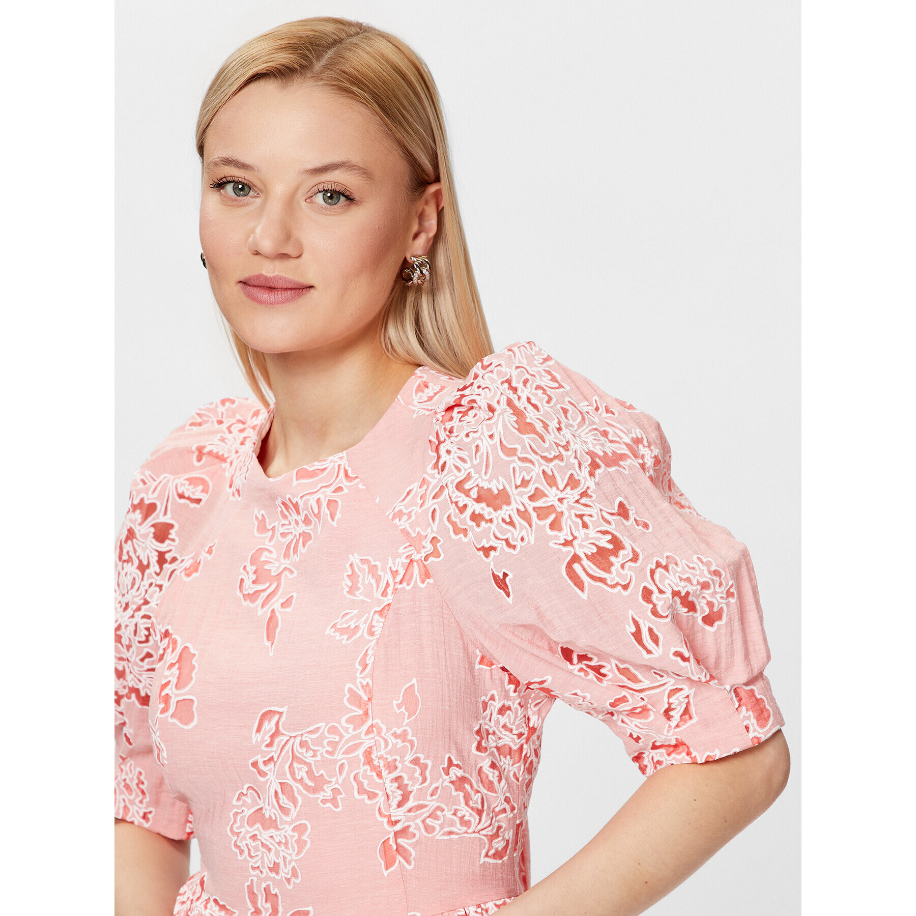 Ted Baker Коктейлна рокля 269186 Розов Regular Fit - Pepit.bg