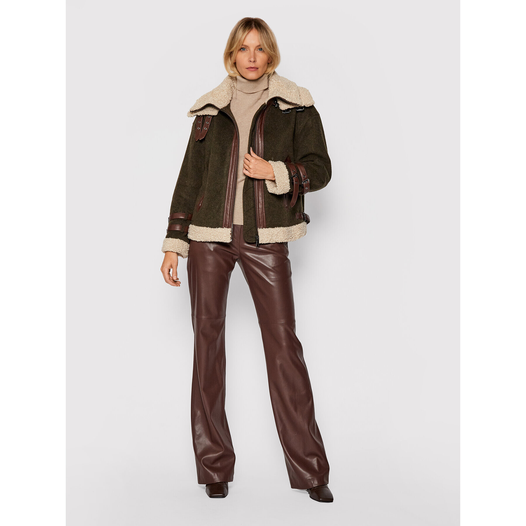 Ted Baker Кожух Sadieyy 255256 Зелен Regular Fit - Pepit.bg