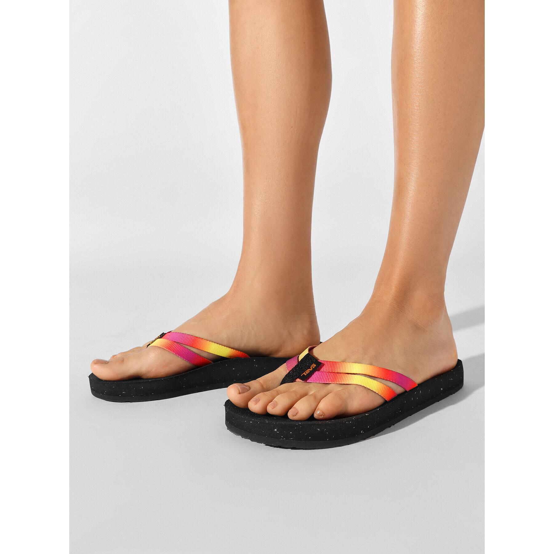 Teva Джапанки ReFlip Strappy Gradiate 1137631 Виолетов - Pepit.bg