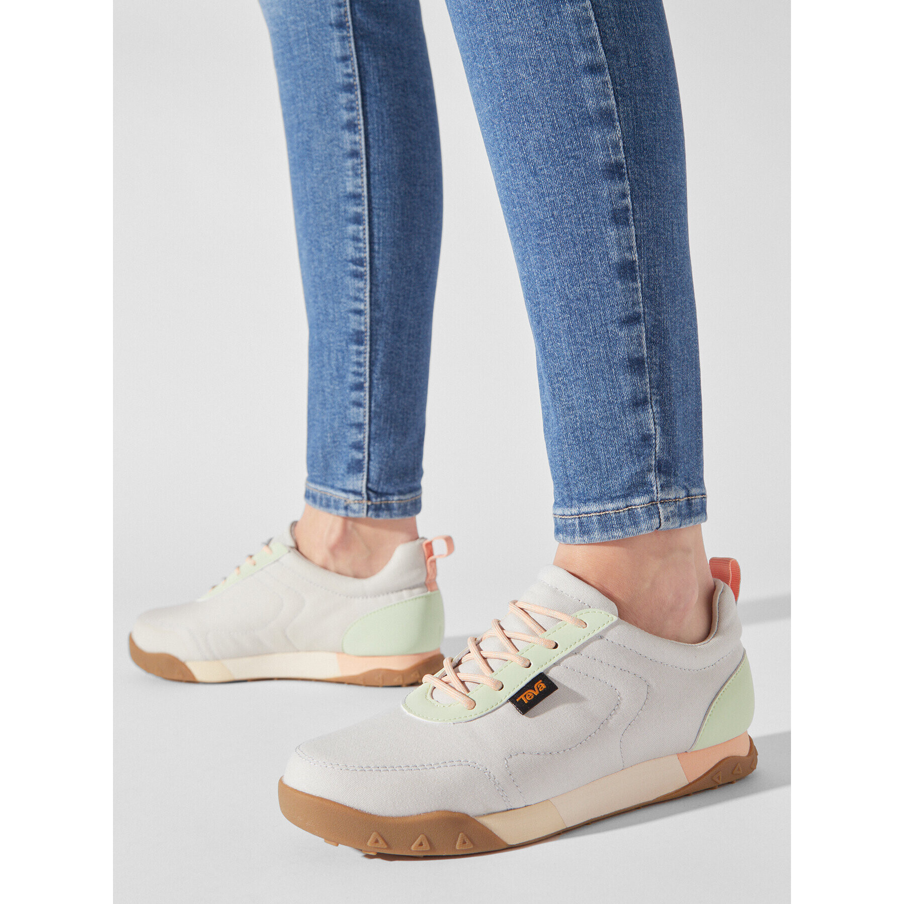 Teva Сникърси W Wyldland 1124040 Сив - Pepit.bg