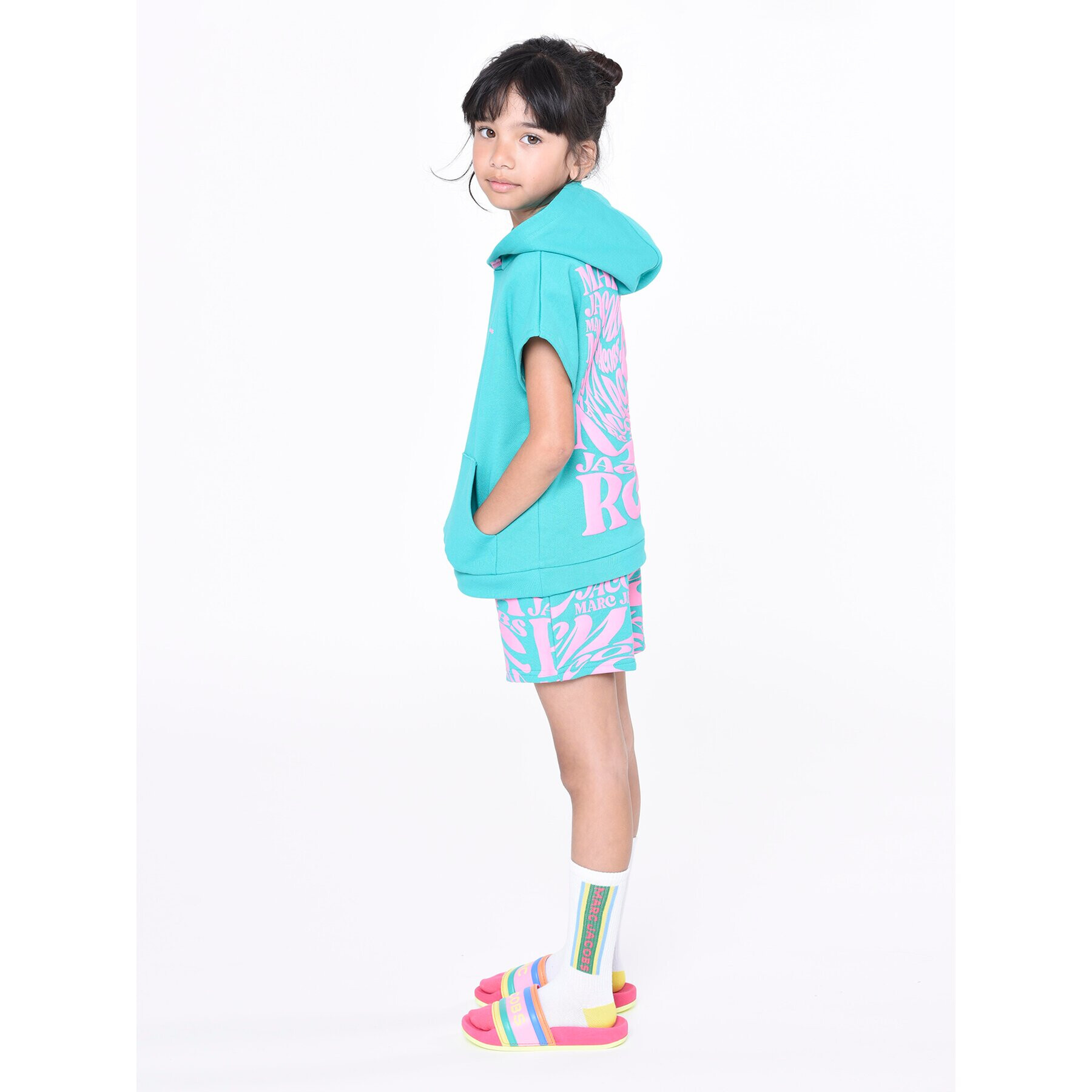 The Marc Jacobs Шорти от плат W14314 S Зелен Regular Fit - Pepit.bg