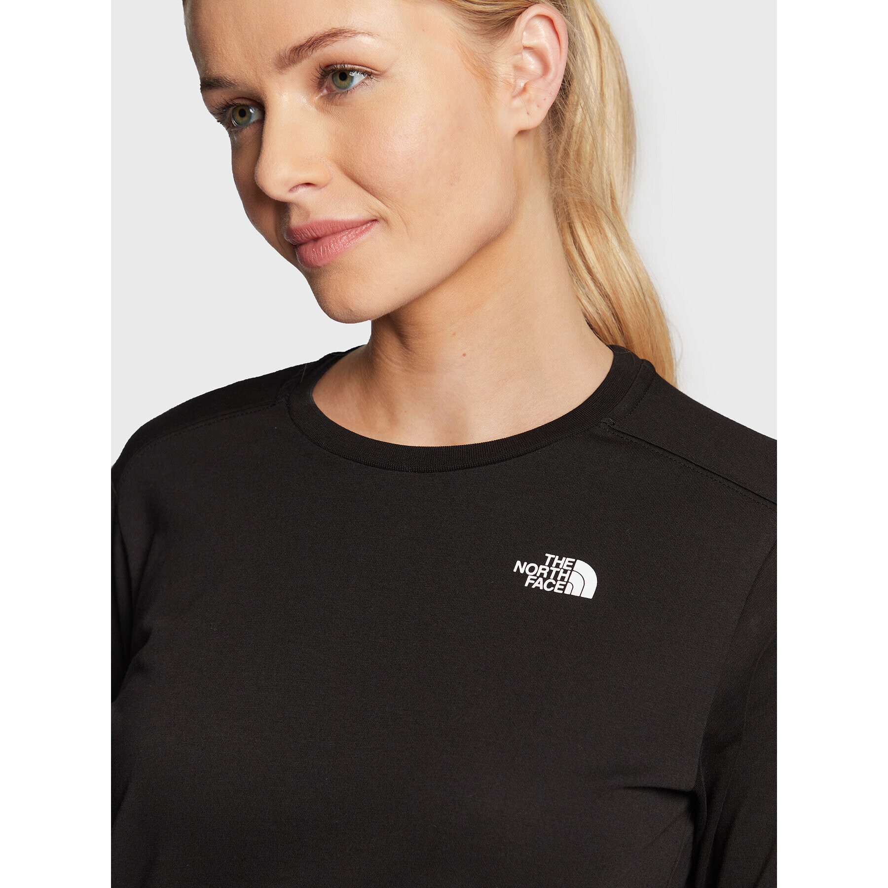 The North Face Блуза Simple Dome NF0A3RZ6 Черен Regular Fit - Pepit.bg