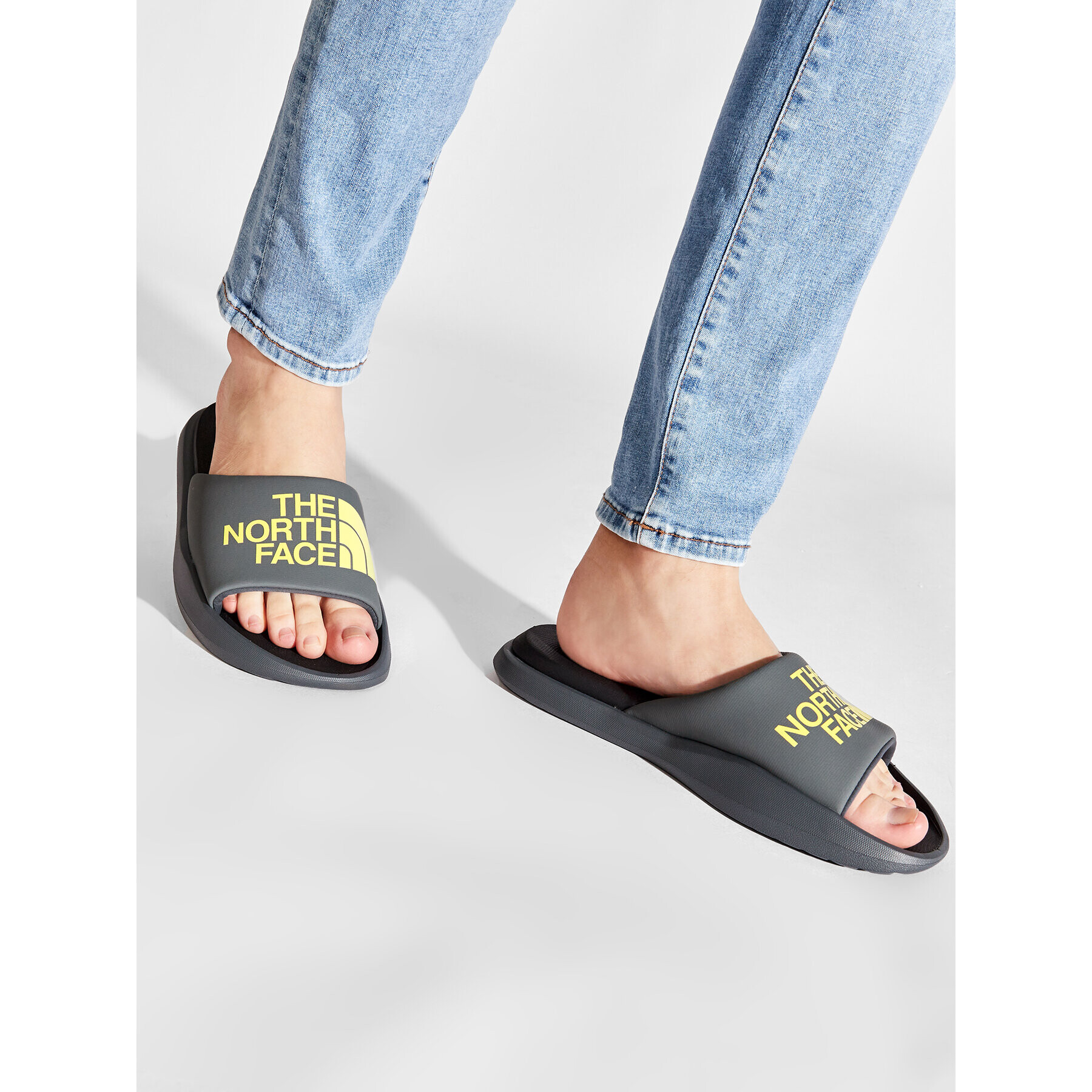 The North Face Чехли Triarch Slide NF0A5JCAEFB Сив - Pepit.bg