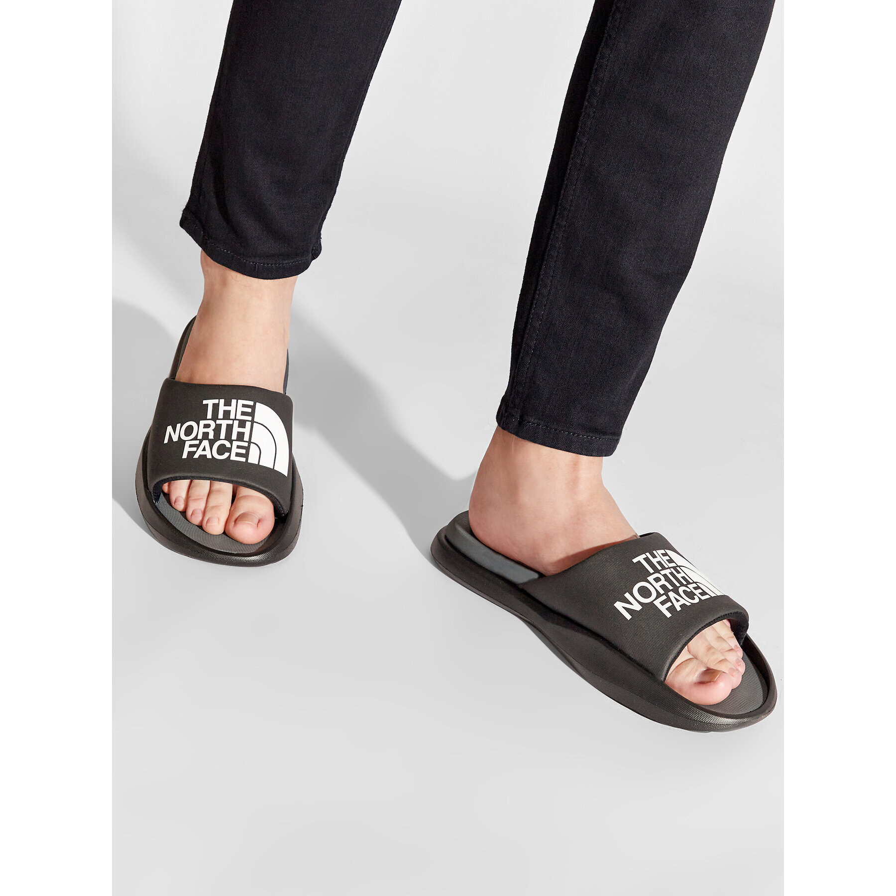 The North Face Чехли Triarch Slide NF0A5JCAKY41 Черен - Pepit.bg