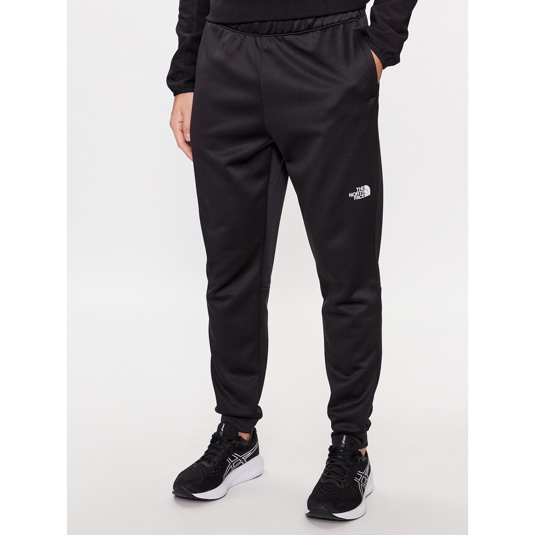 The North Face Долнище анцуг M Reaxion Fleece Jogger - EuNF0A7Z9PJK31 Черен Regular Fit - Pepit.bg