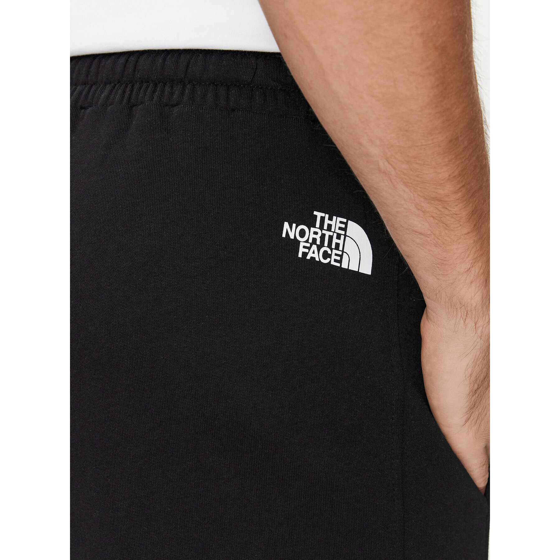 The North Face Долнище анцуг M Standard Pant - EuNF0A4M7LJK31 Черен Regular Fit - Pepit.bg