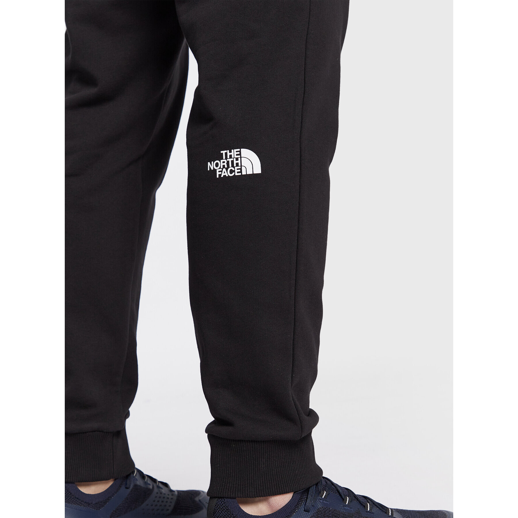 The North Face Долнище анцуг Drew Peak NF0A7X1H Черен Regular Fit - Pepit.bg