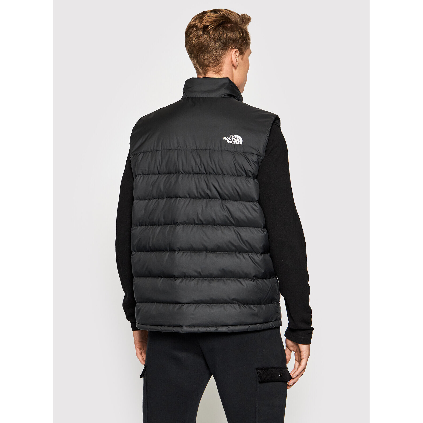 The North Face Елек Aconcagua NF0A4R2F Черен Regular Fit - Pepit.bg