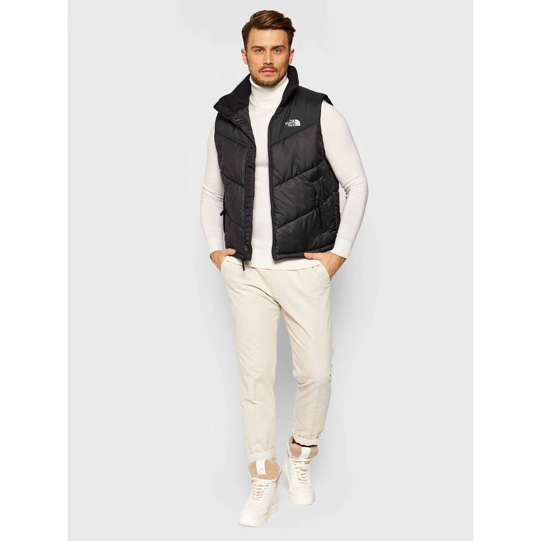 The North Face Елек Saikuru NF0A3Y3Z Черен Regular Fit - Pepit.bg