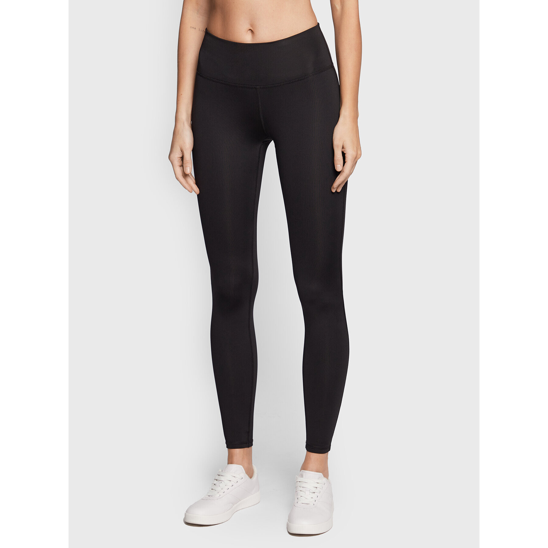 The North Face Клин Winter Warm Essential NF0A82XE Черен Slim Fit - Pepit.bg