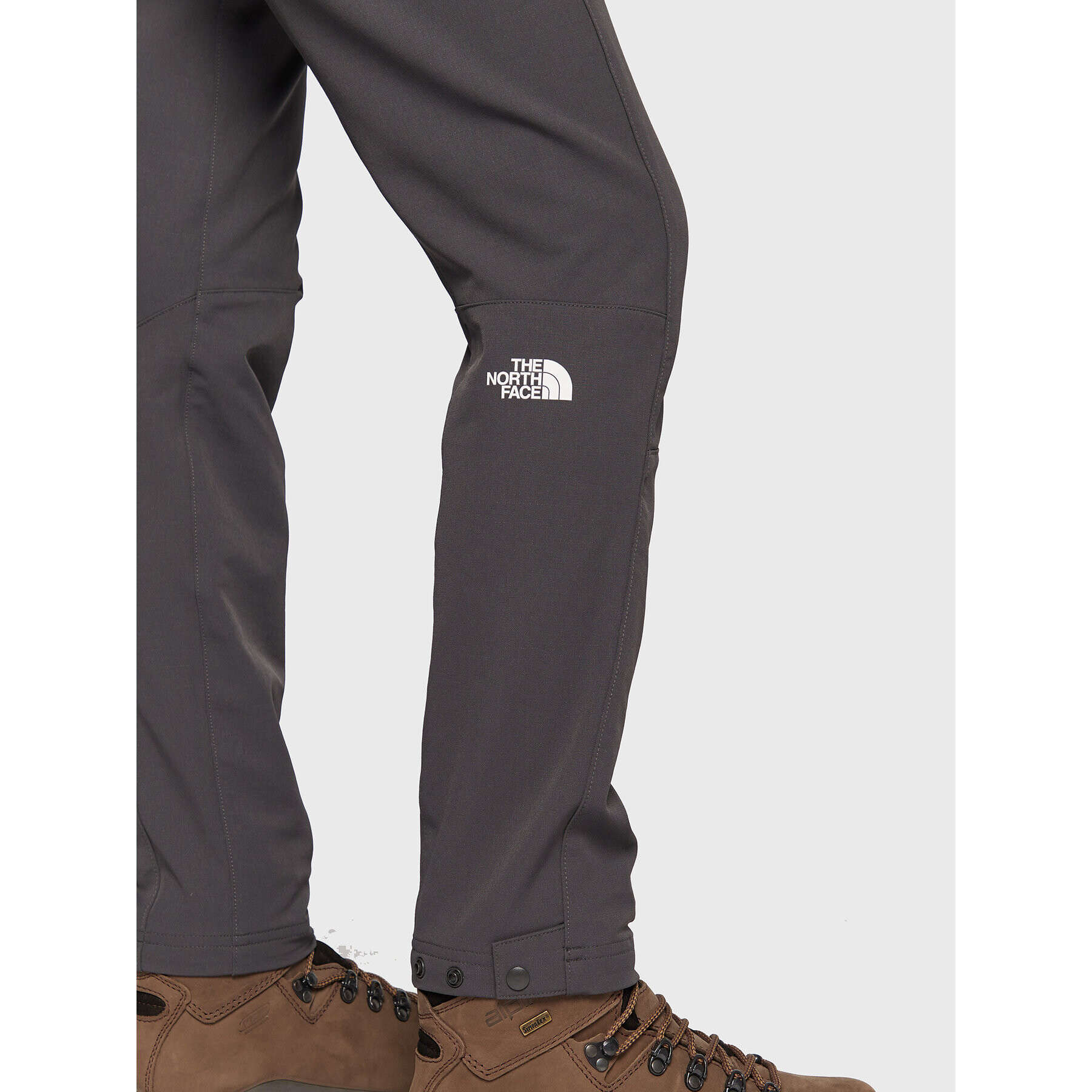 The North Face Outdoor панталони W Ao Winter NF0A7Z8B Сив Regular Fit - Pepit.bg