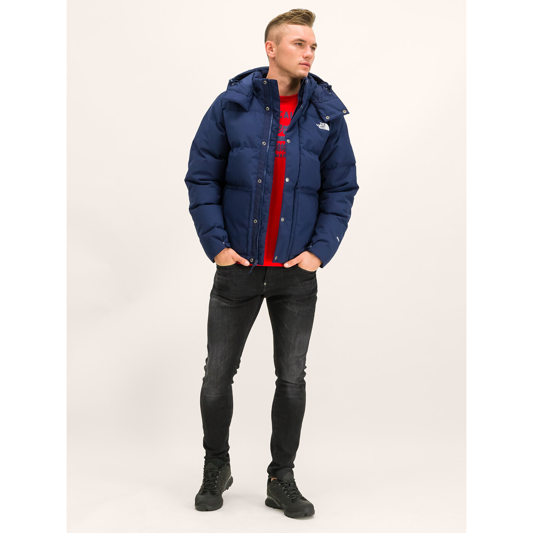 The North Face Пухено яке Box Canyon NF0A3Y25 Тъмносин Regular Fit - Pepit.bg