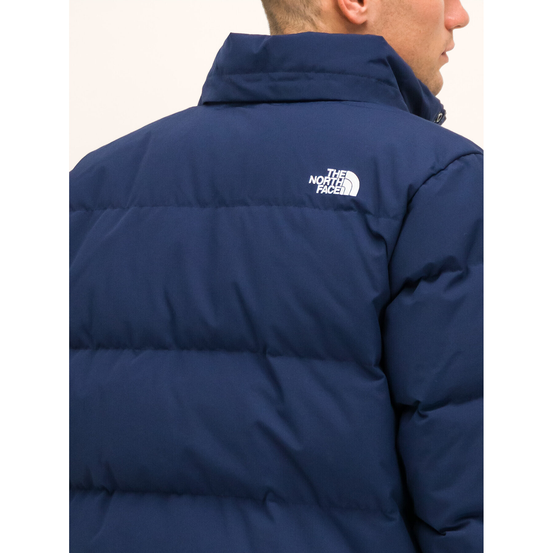 The North Face Пухено яке Box Canyon NF0A3Y25 Тъмносин Regular Fit - Pepit.bg