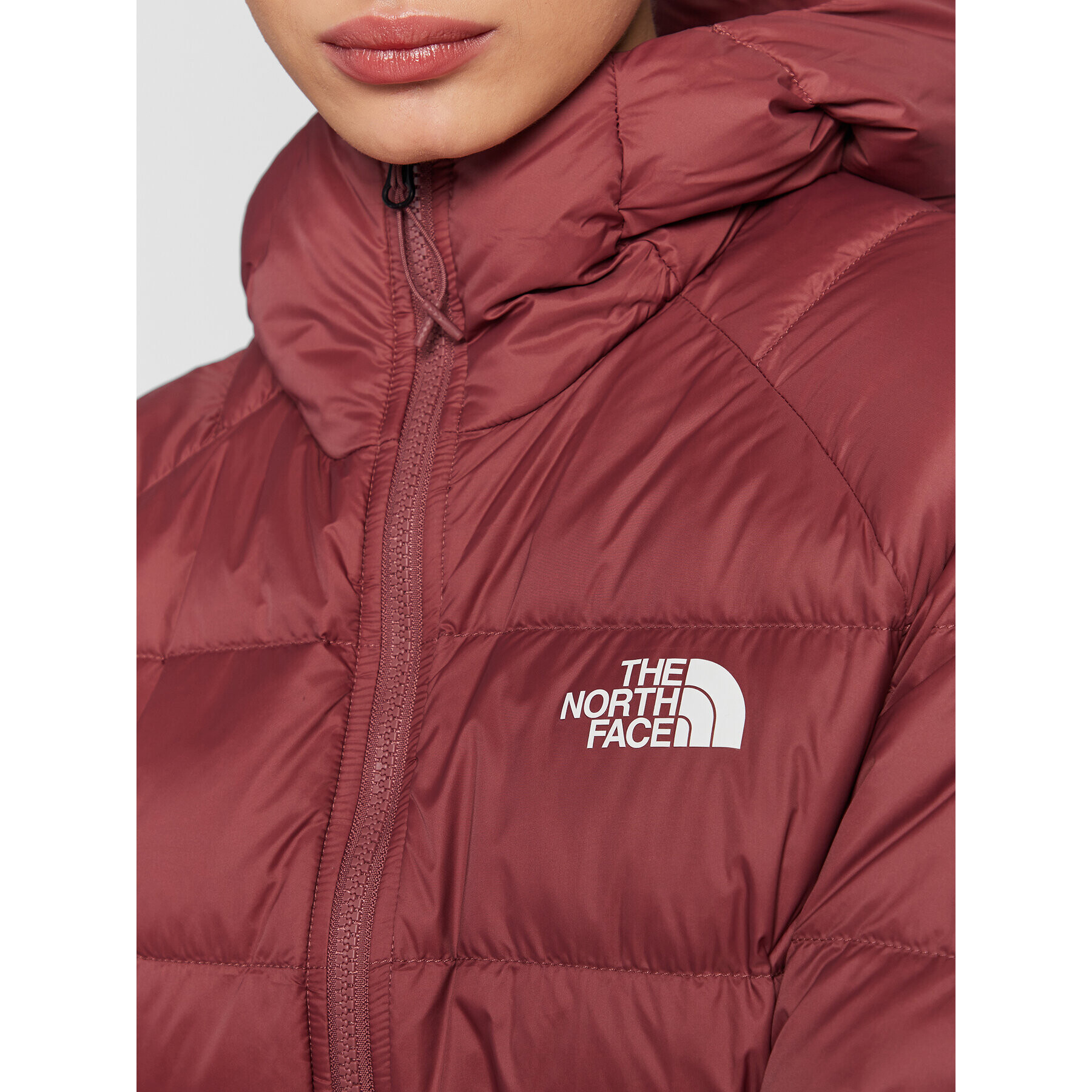 The North Face Пухено яке Hyalite Down NF0A7Z9R Бордо Regular Fit - Pepit.bg