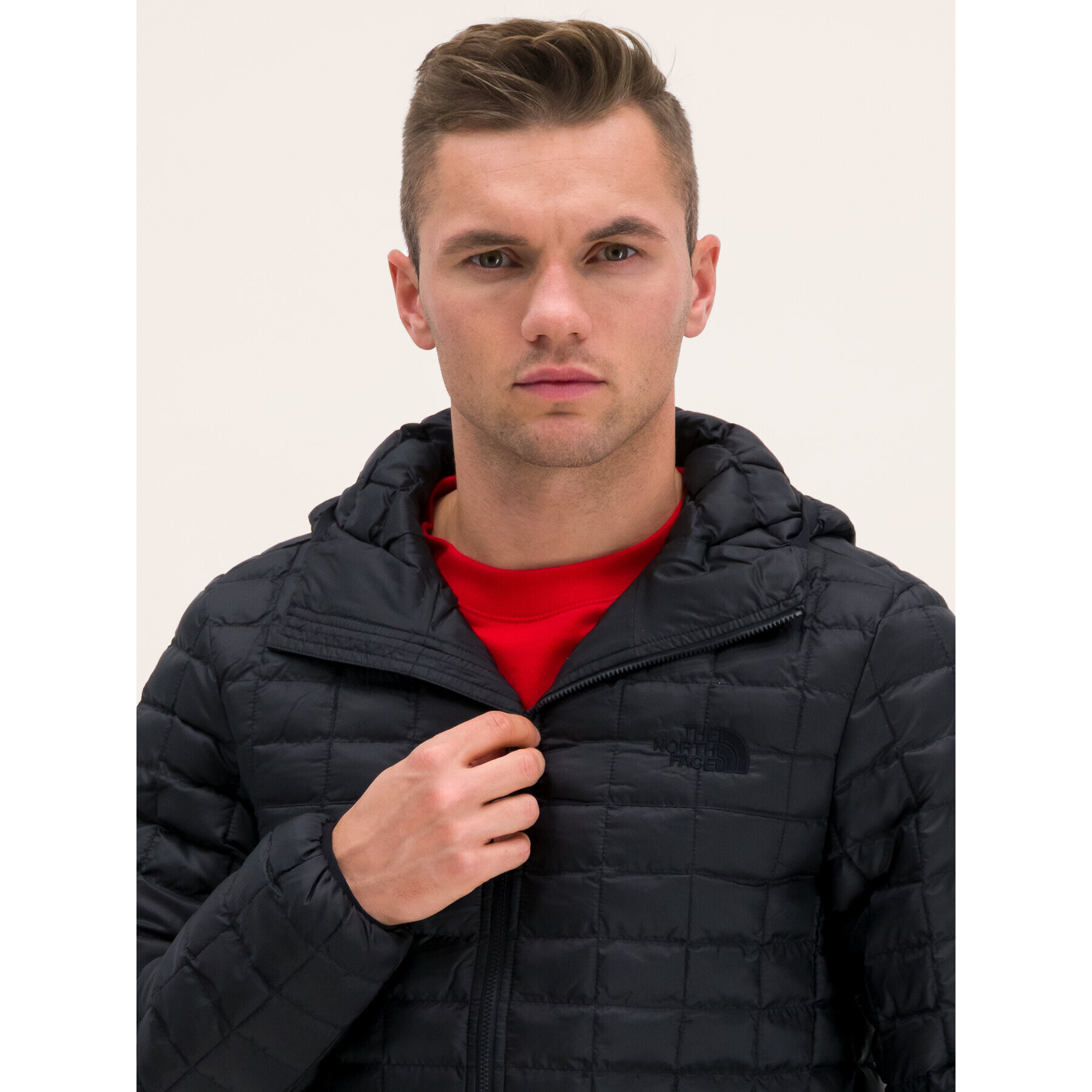 The North Face Пухено яке Thermoball Eco NF0A3Y3M Черен Slim Fit - Pepit.bg