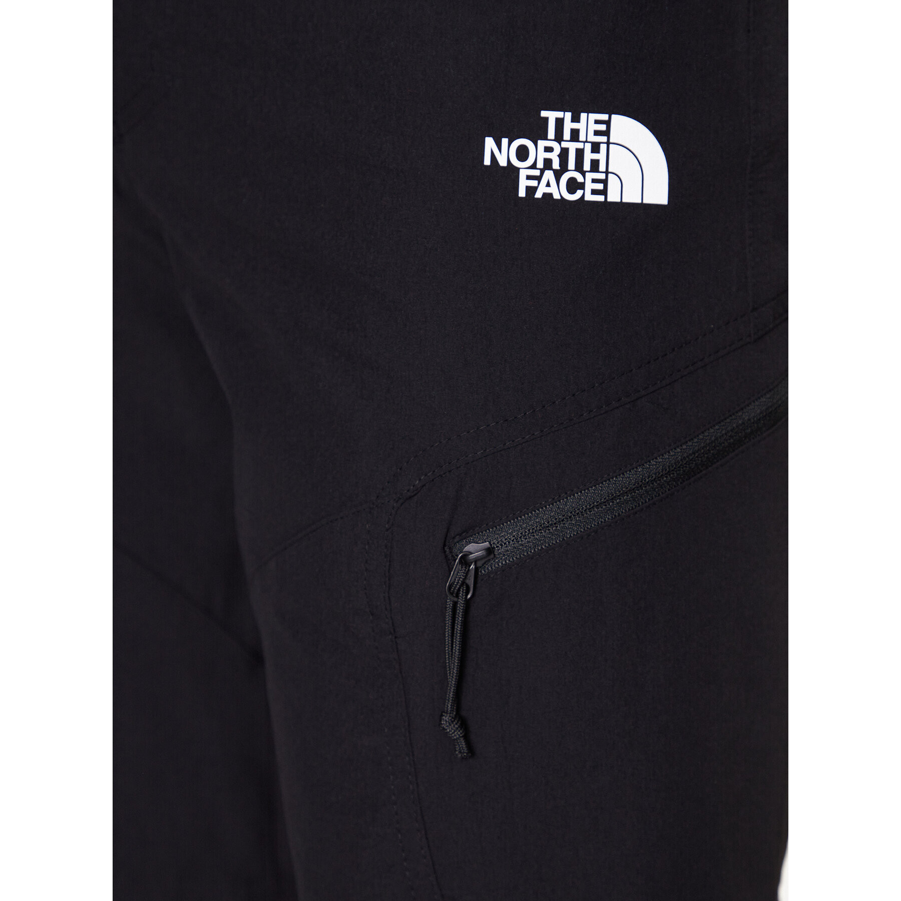 The North Face Шорти от плат Explo NF0A8244 Черен Regular Fit - Pepit.bg