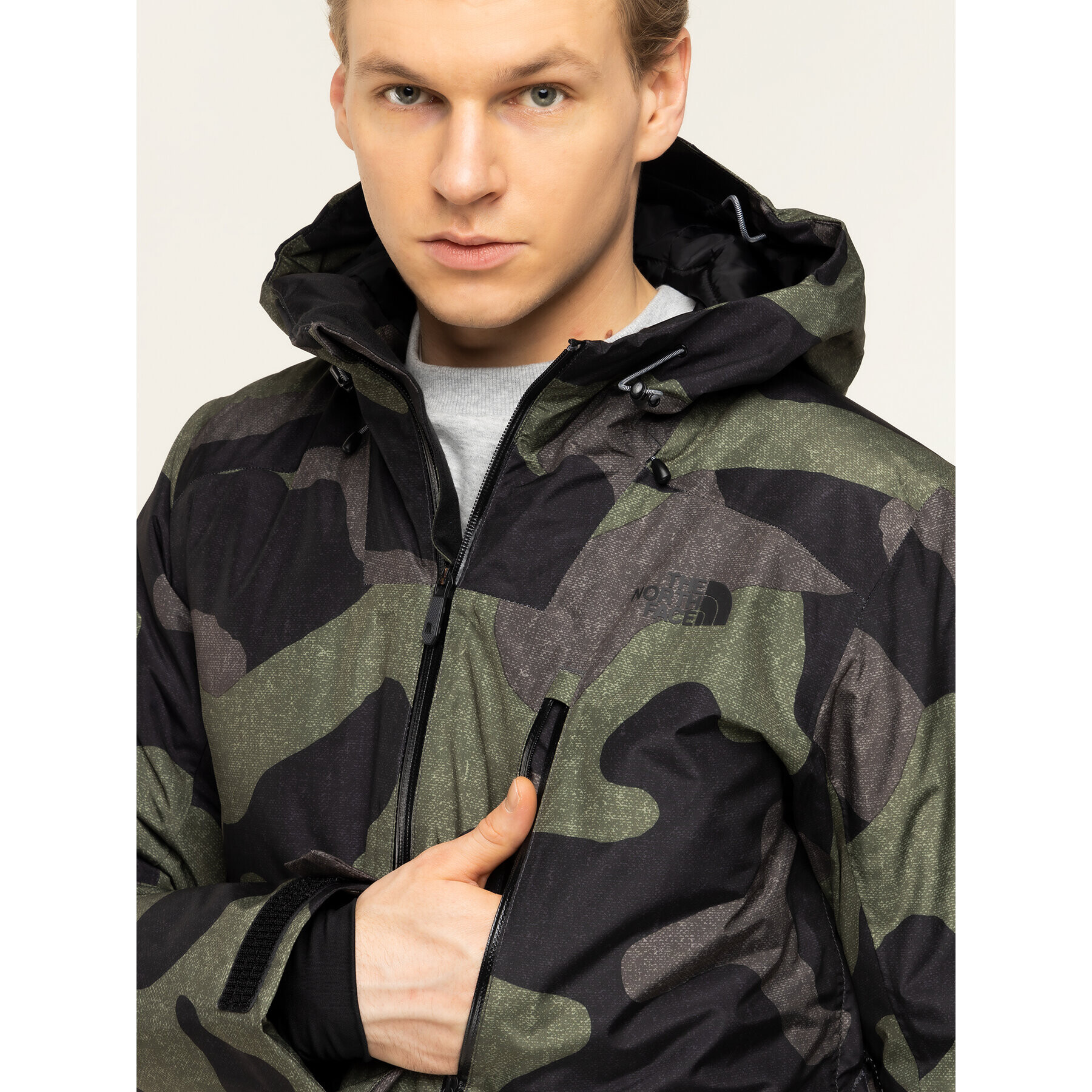 The North Face Скиорско яке Descendit NF0A3LZL Зелен Regular Fit - Pepit.bg