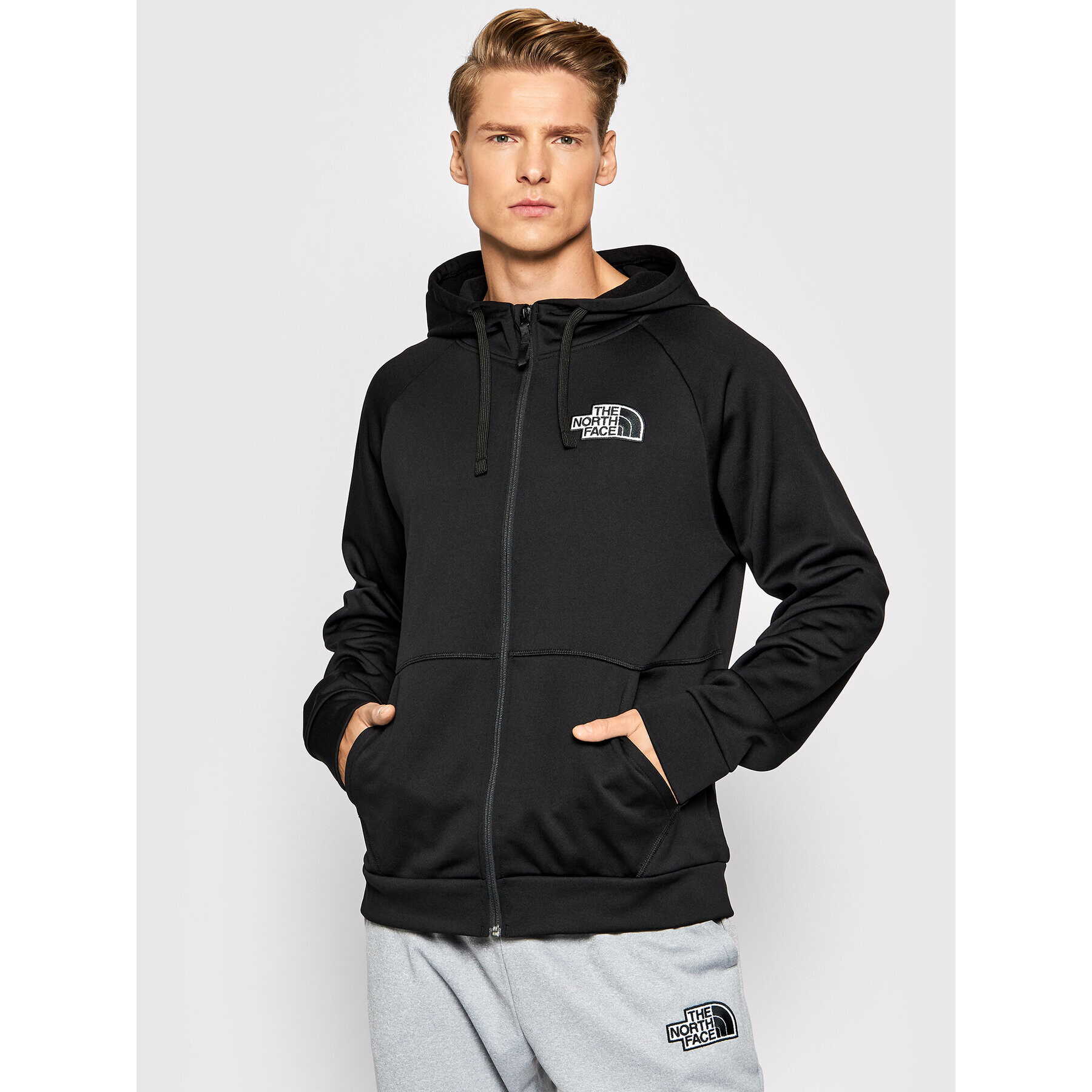 The North Face Суитшърт Explr NF0A5G9Q Черен Regular Fit - Pepit.bg