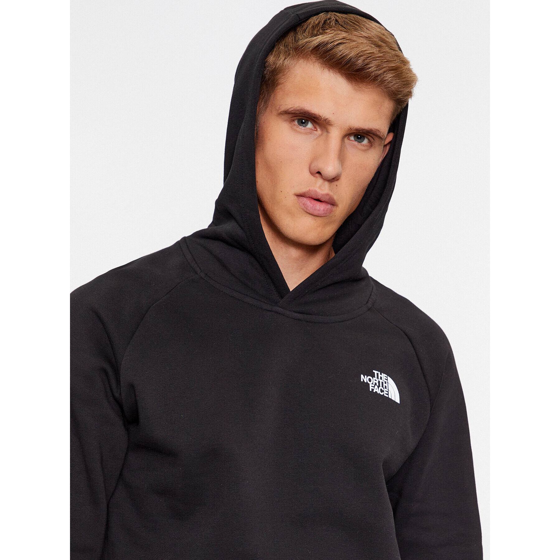 The North Face Суитшърт M Raglan Redbox Hoodie - EuNF0A2ZWUKY41 Черен Regular Fit - Pepit.bg