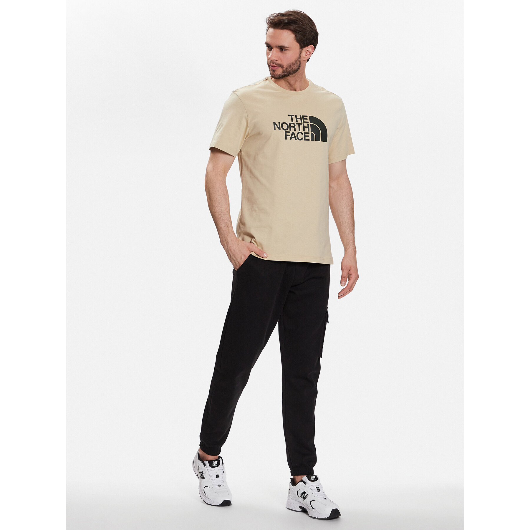 The North Face Тишърт Easy NF0A2TX3 Бежов Regular Fit - Pepit.bg