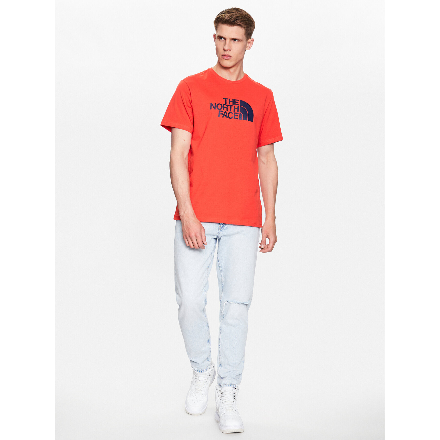 The North Face Тишърт Easy NF0A2TX3 Червен Regular Fit - Pepit.bg
