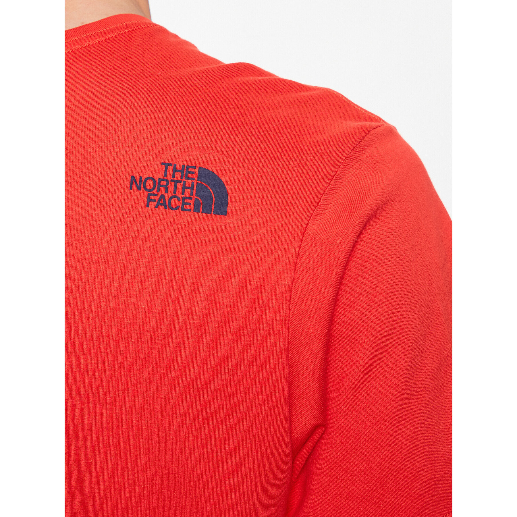 The North Face Тишърт Easy NF0A2TX3 Червен Regular Fit - Pepit.bg