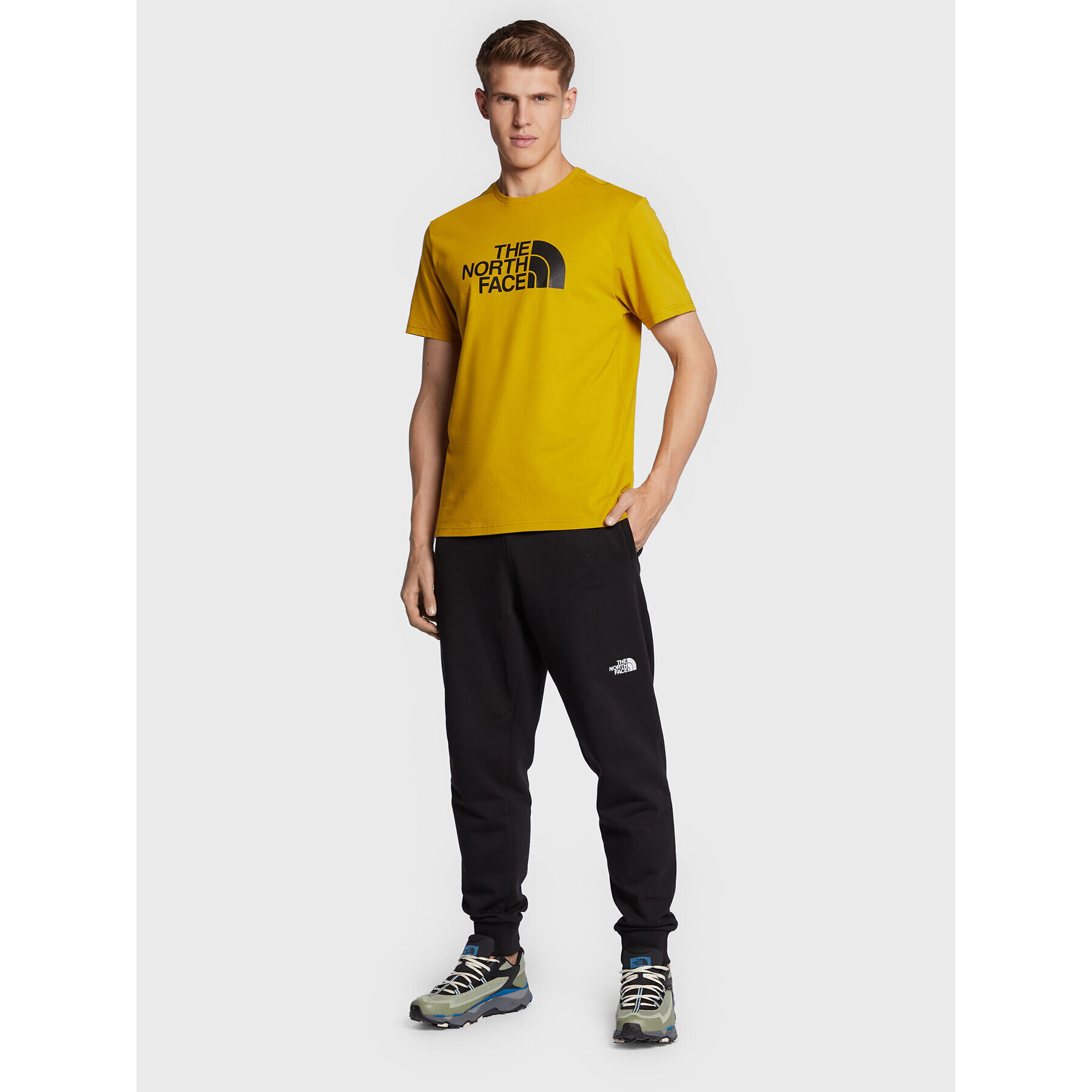 The North Face Тишърт Easy NF0A2TX3 Жълт Regular Fit - Pepit.bg