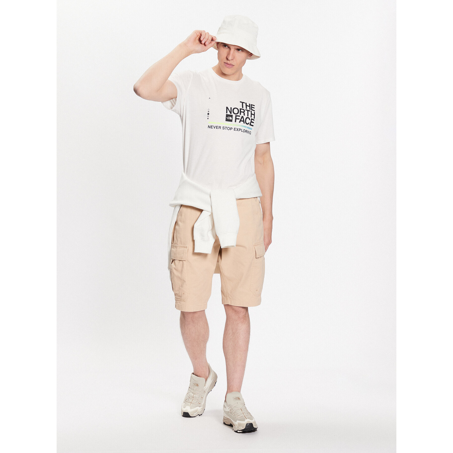 The North Face Тишърт Foundation Graphic NF0A55EF Екрю Regular Fit - Pepit.bg