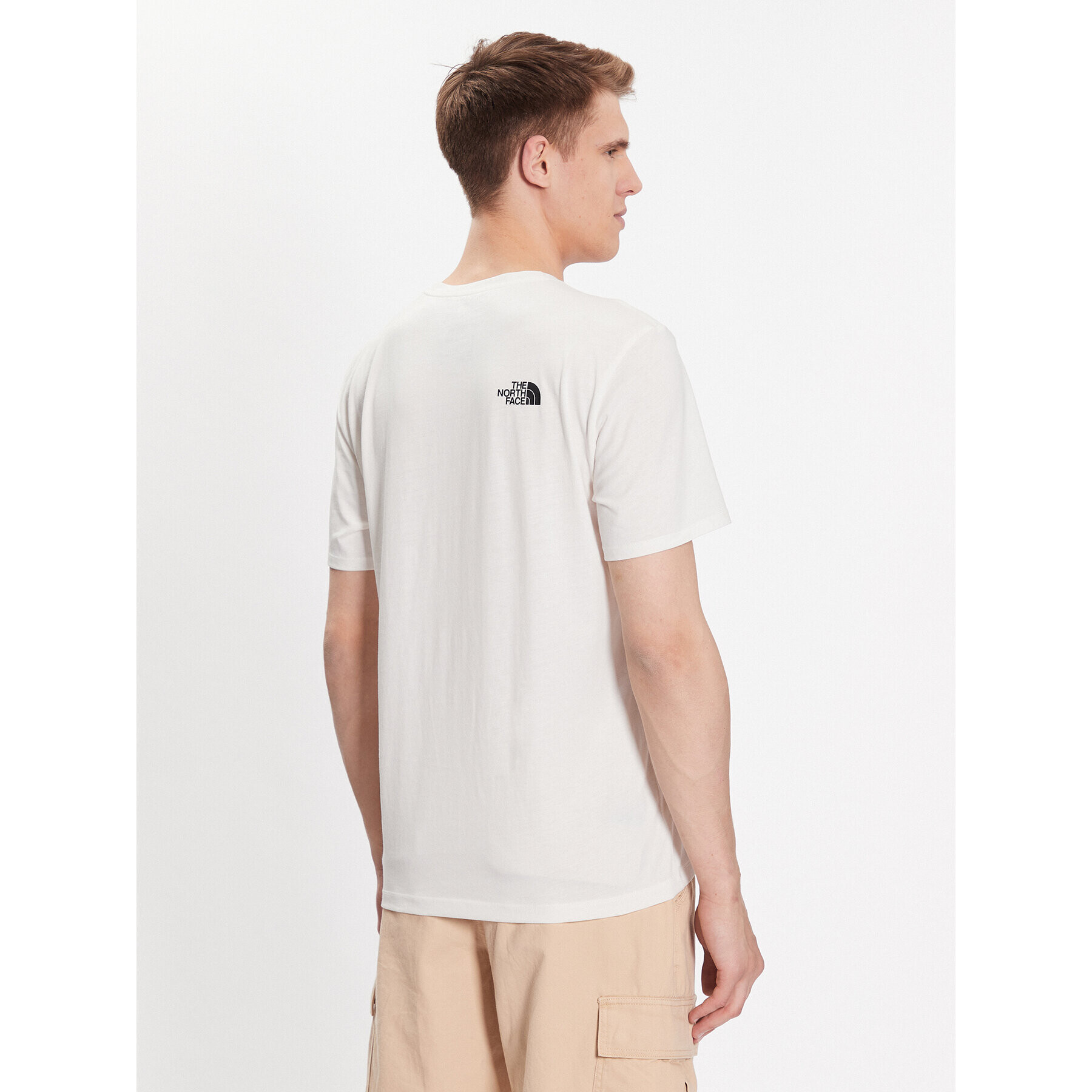 The North Face Тишърт Foundation Graphic NF0A55EF Екрю Regular Fit - Pepit.bg