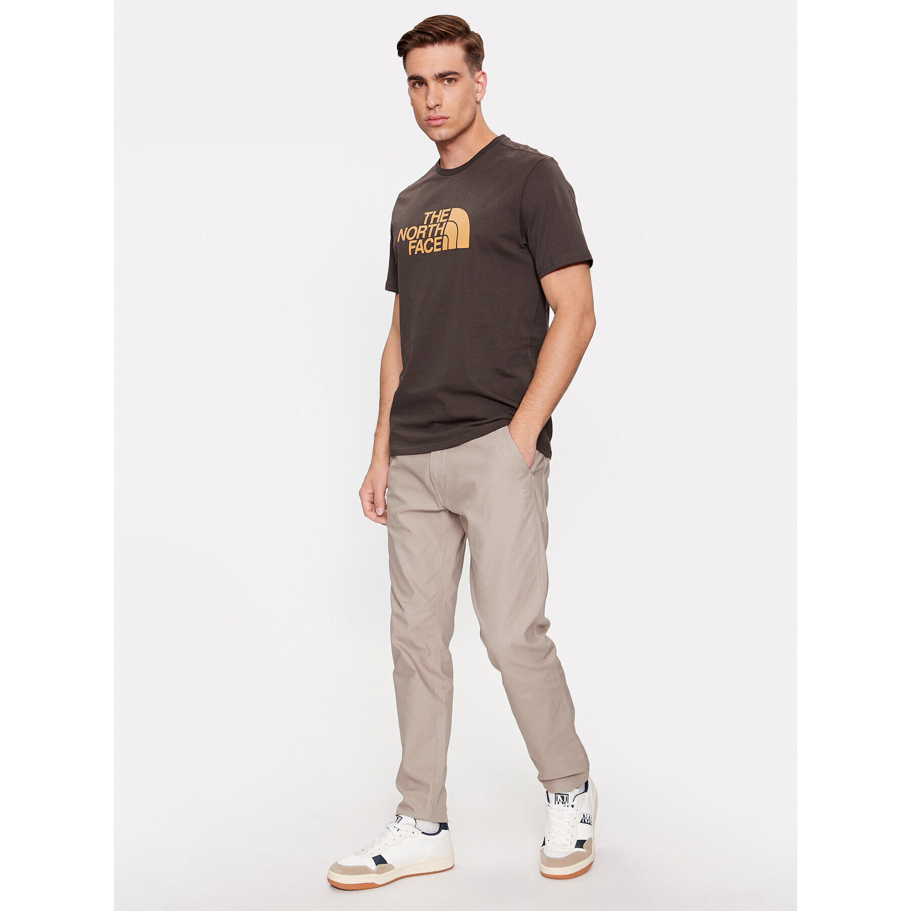 The North Face Тишърт M S/S Easy Tee - EuNF0A2TX3KOT1 Кафяв Regular Fit - Pepit.bg