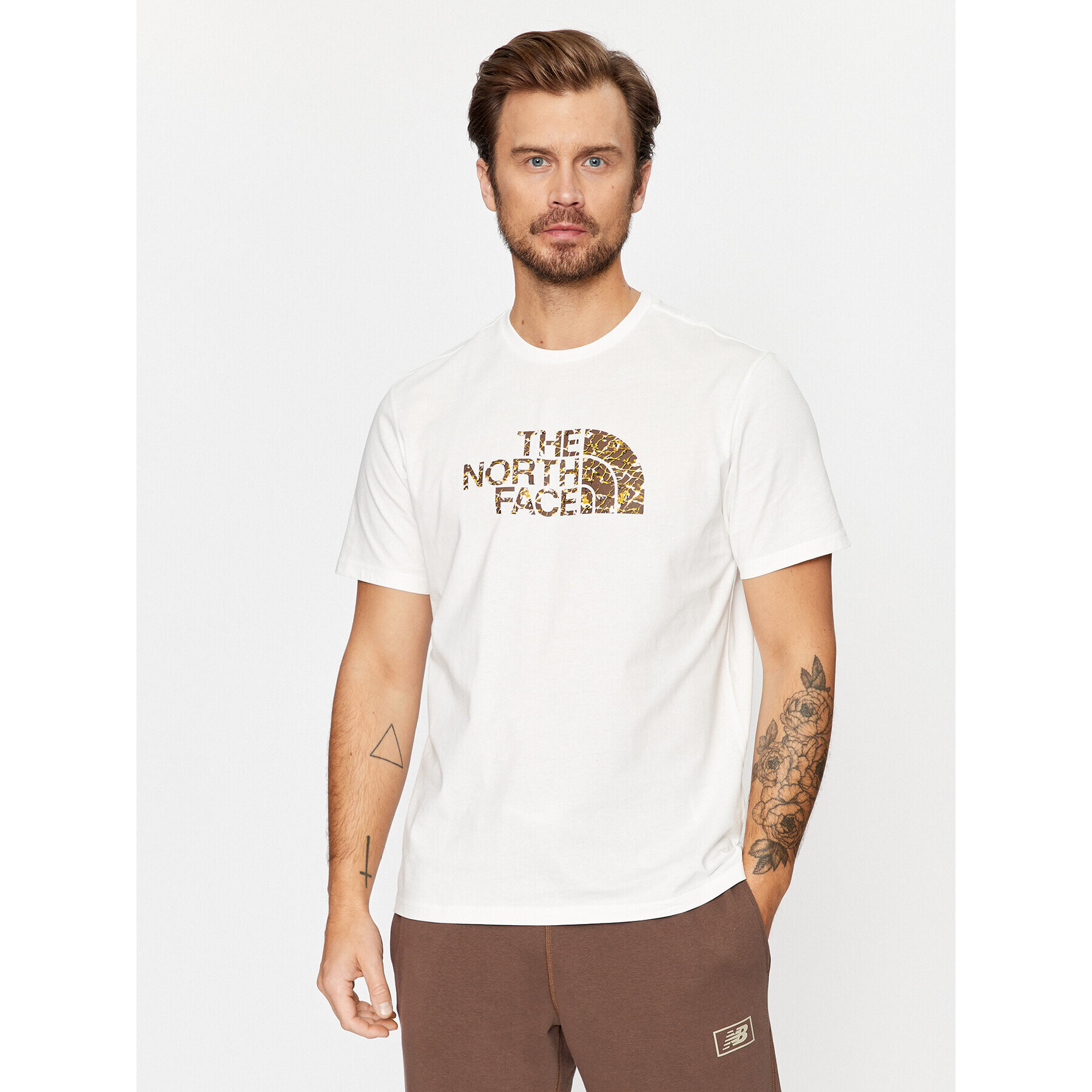 The North Face Тишърт M S/S Easy Tee - EuNF0A2TX3O4O1 Бял Regular Fit - Pepit.bg