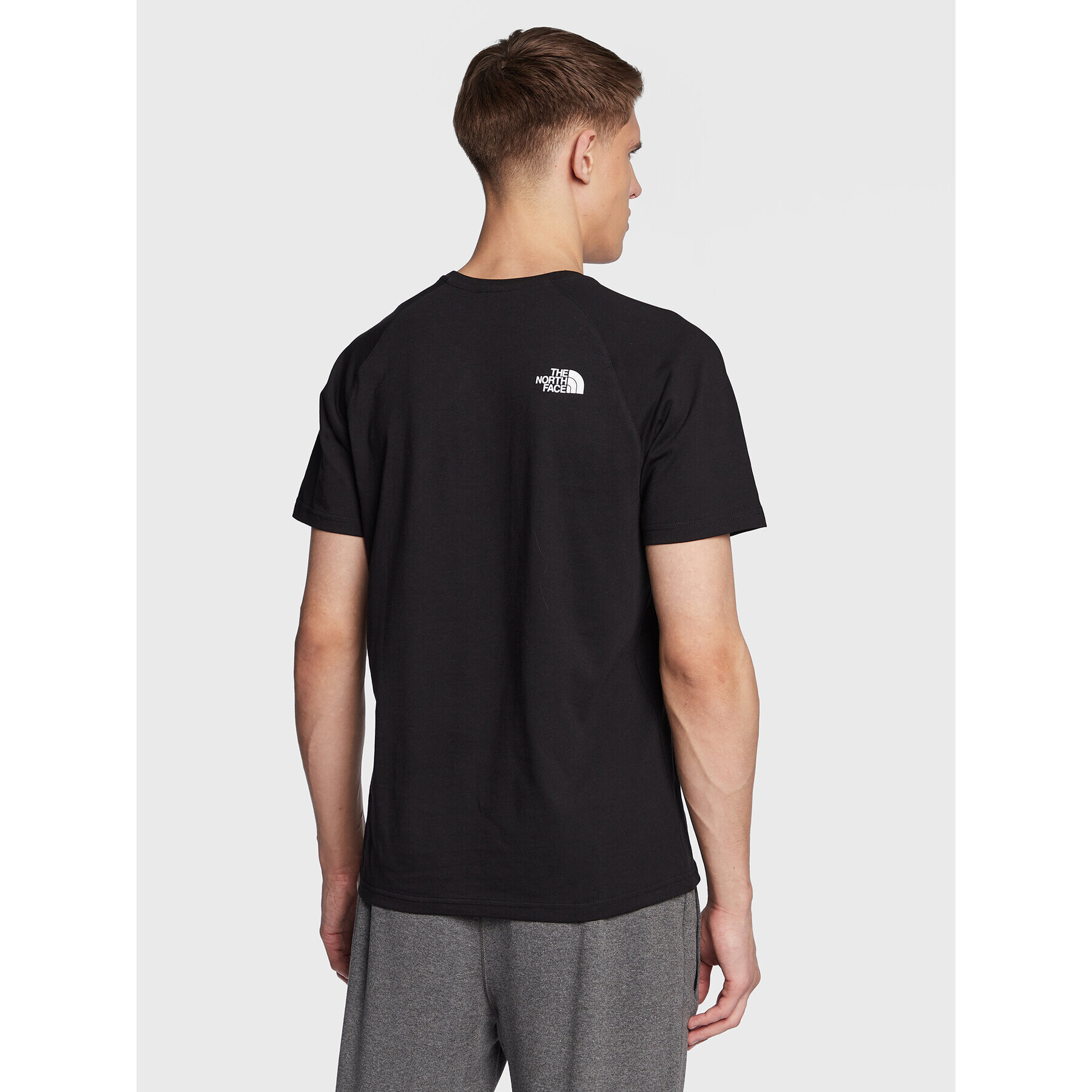 The North Face Тишърт Raglan Easy NF0A37FV Черен Regular Fit - Pepit.bg