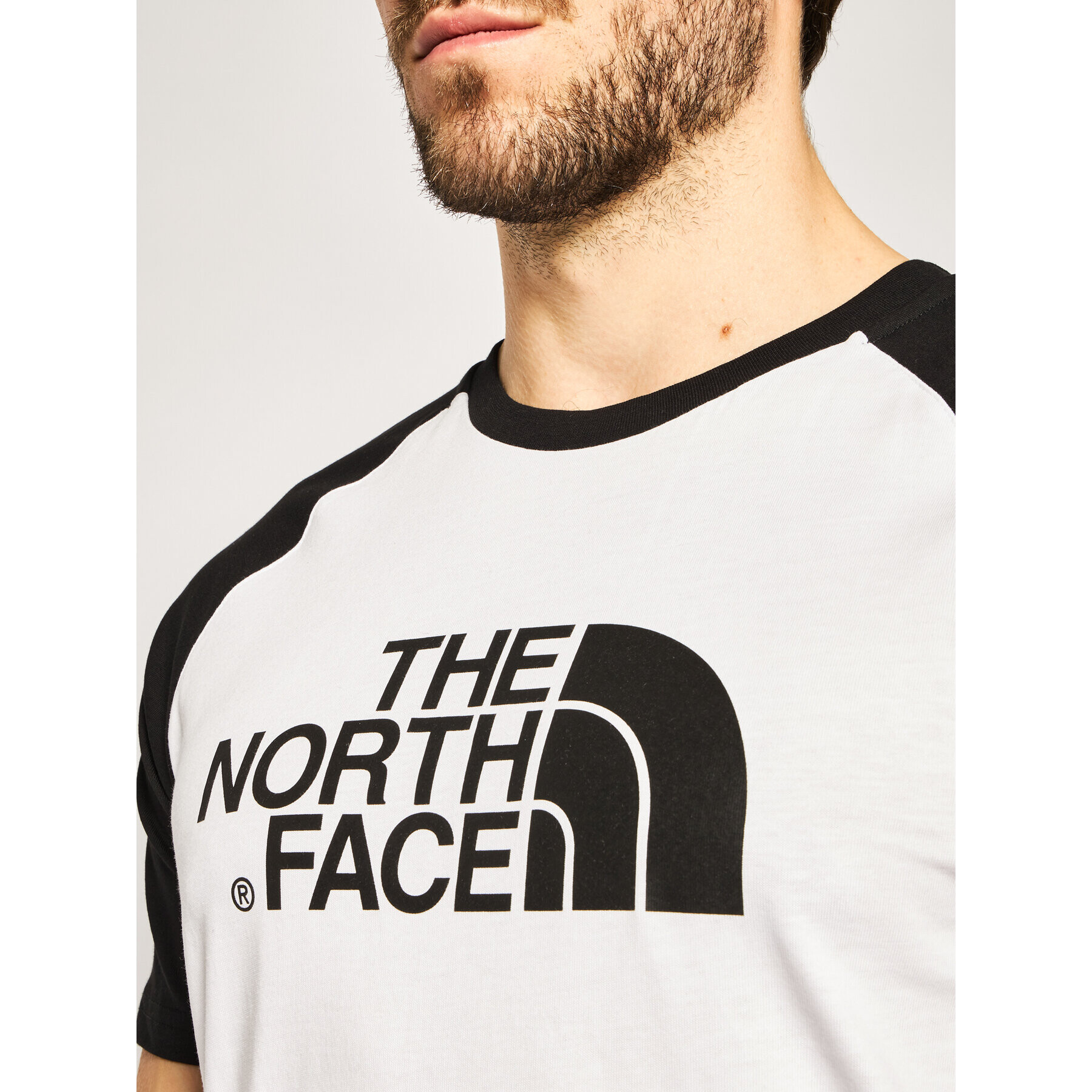 The North Face Тишърт Raglan Easy Tee NF0A37FV Бял Regular Fit - Pepit.bg