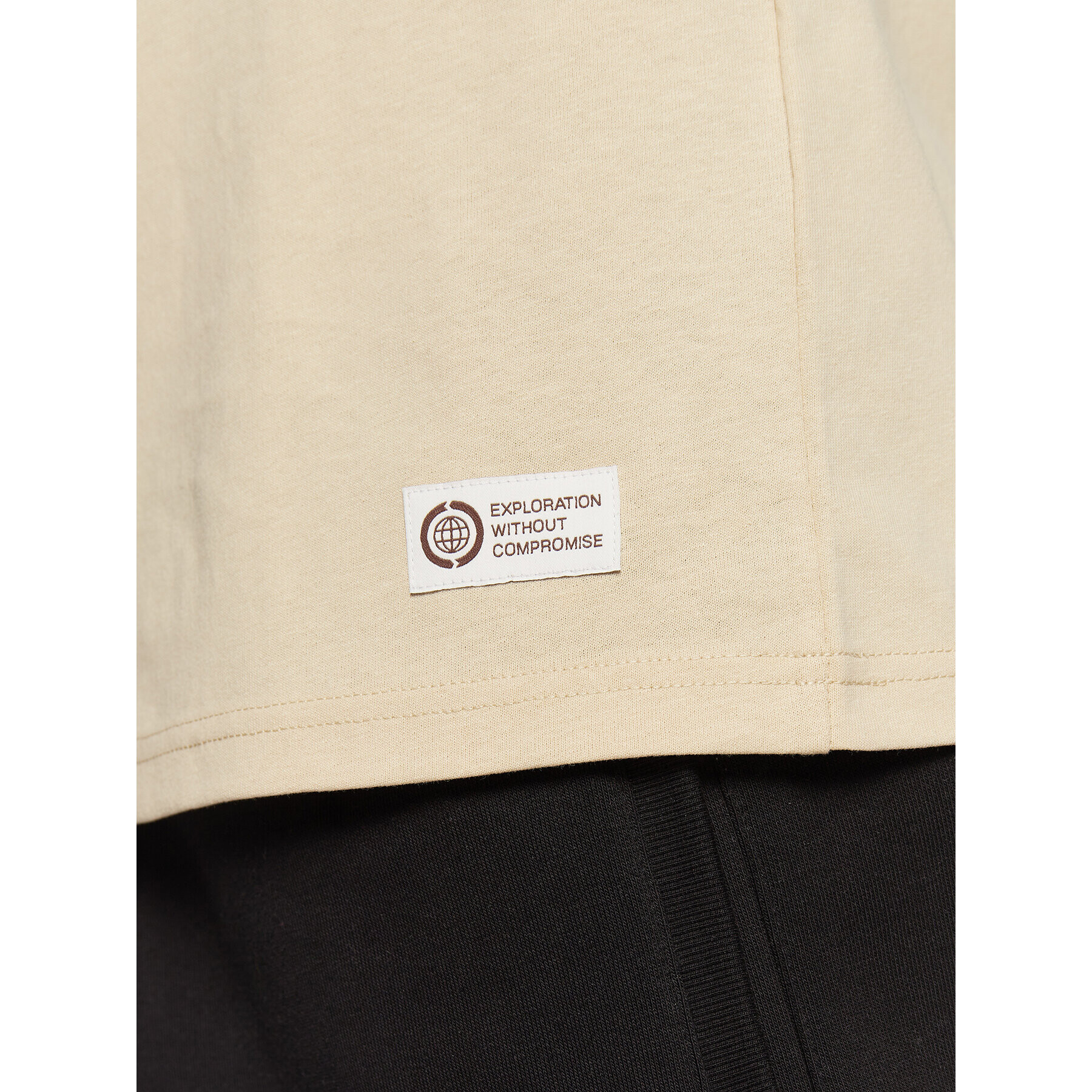 The North Face Тишърт Re-Grind NF0A7X2M Бежов Regular Fit - Pepit.bg