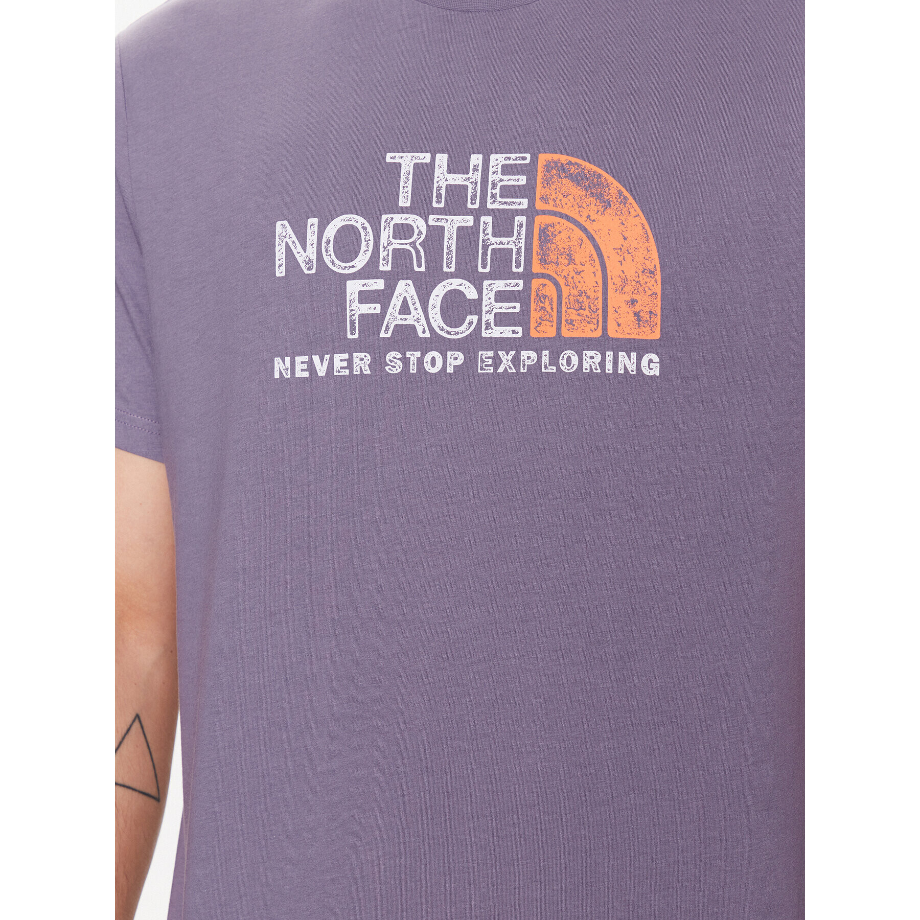 The North Face Тишърт Rust NF0A4M68 Виолетов Regular Fit - Pepit.bg
