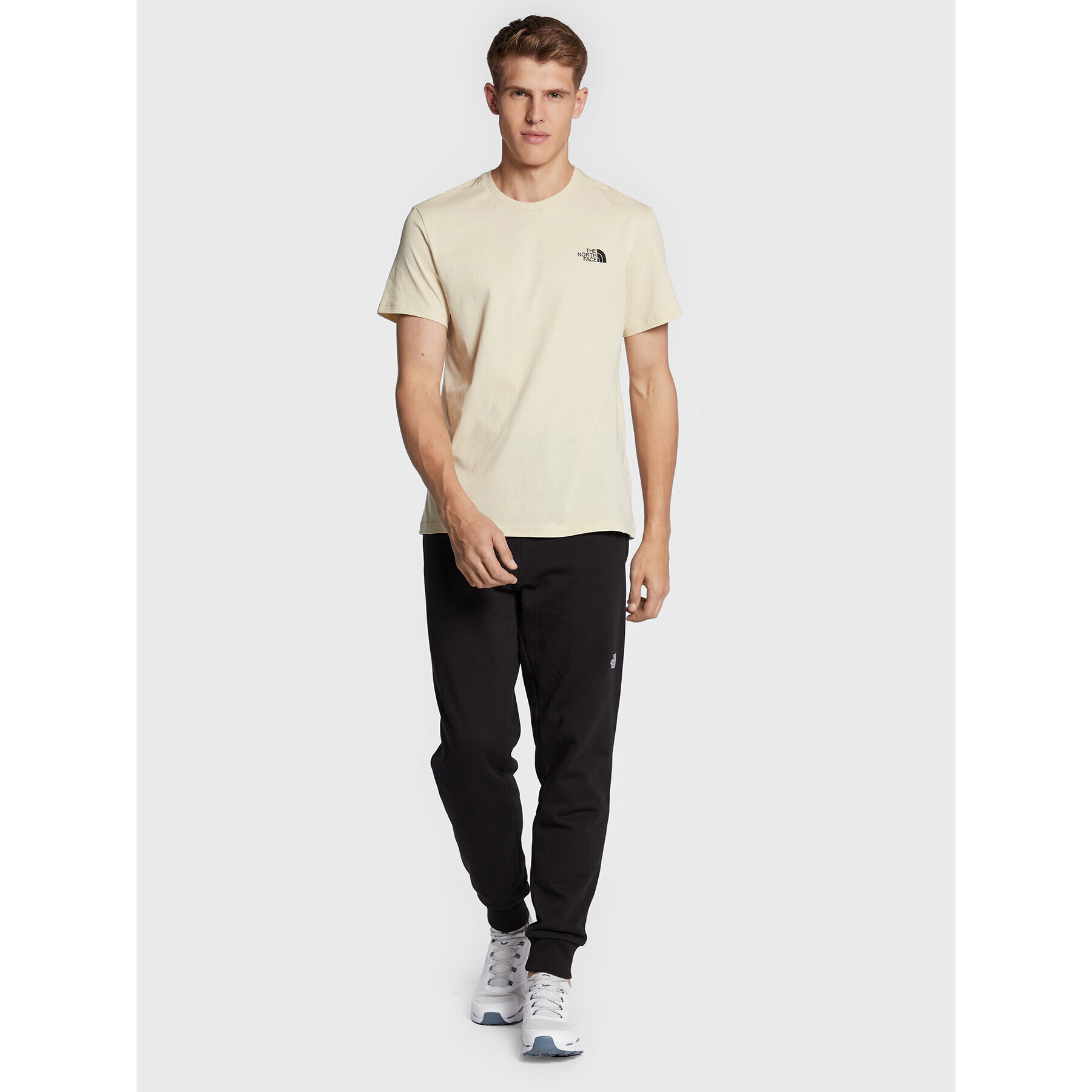 The North Face Тишърт Simple Dome NF0A2TX5 Жълт Regular Fit - Pepit.bg