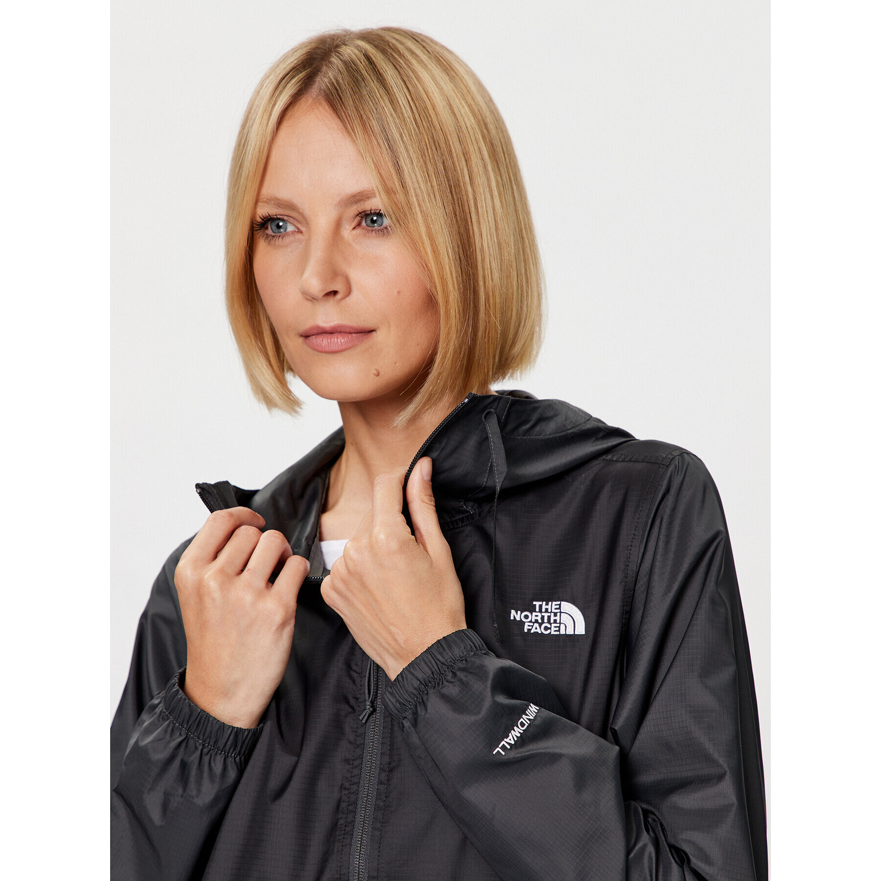 The North Face Ветровка Cyclone III NF0A82R7 Сив Regular Fit - Pepit.bg